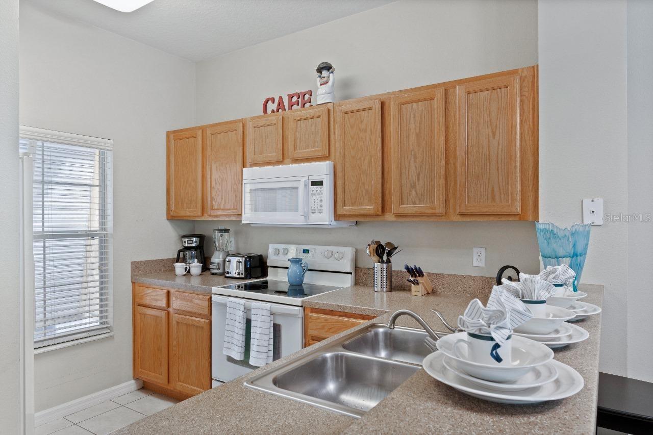 Image 2 of 16 For 3124 Yellow Lantana Lane