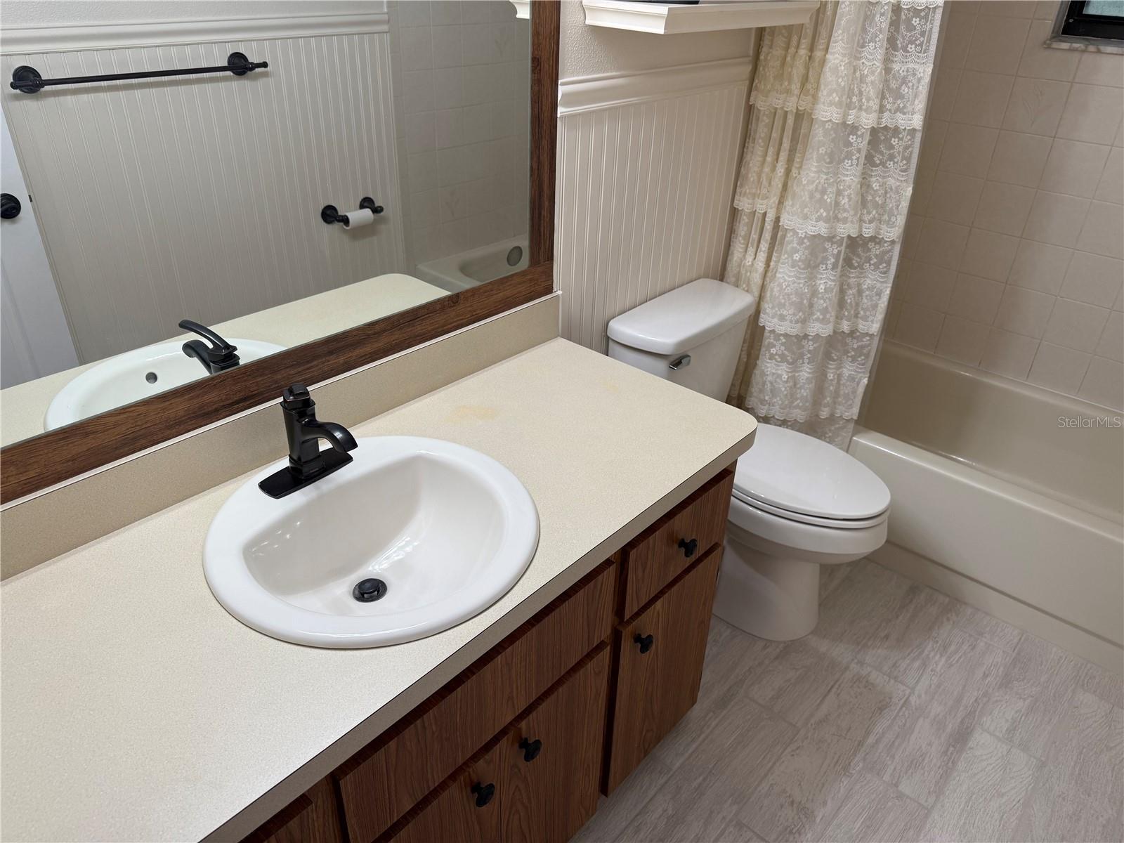 Image 53 of 63 For 403 Palm Avenue