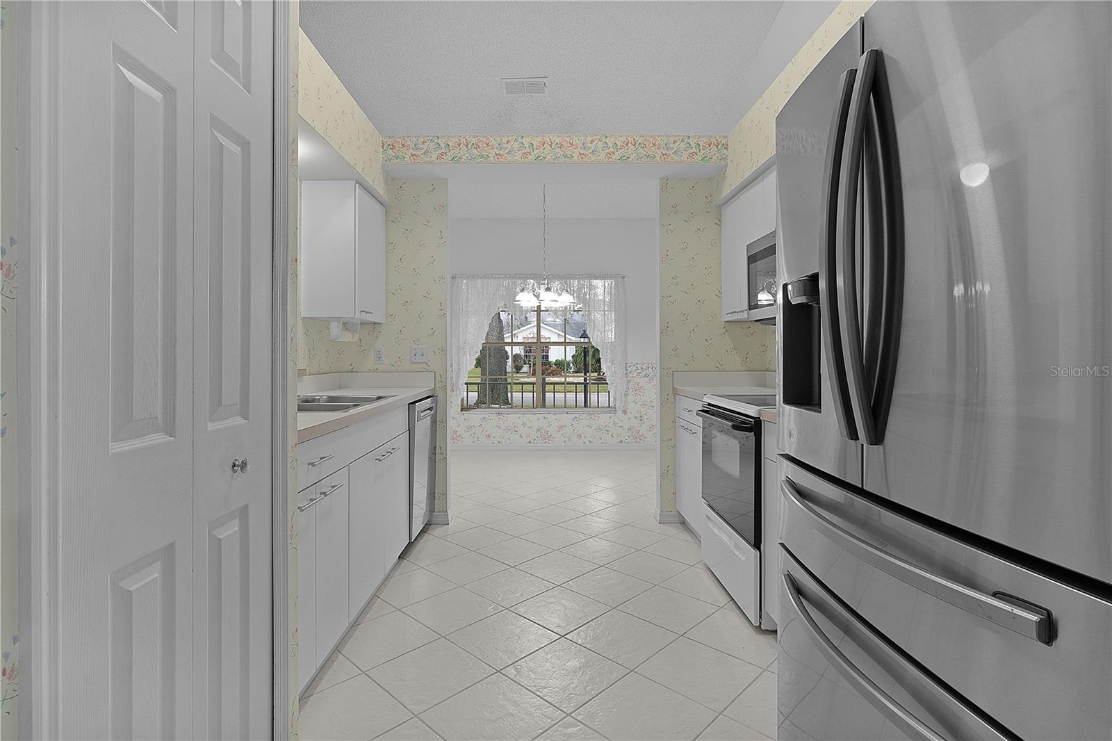 Image 3 of 32 For 5530 Tangelo Street