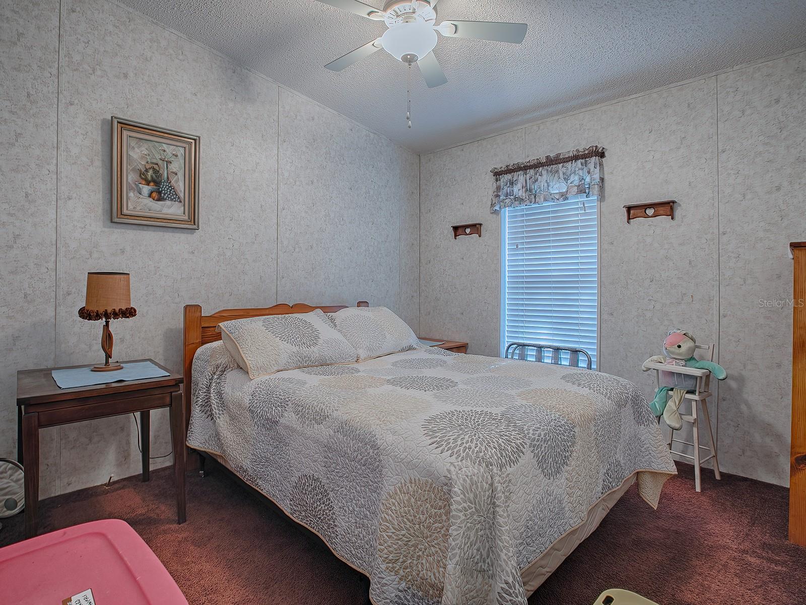 Listing photo id 25 for 3284 20th Lane
