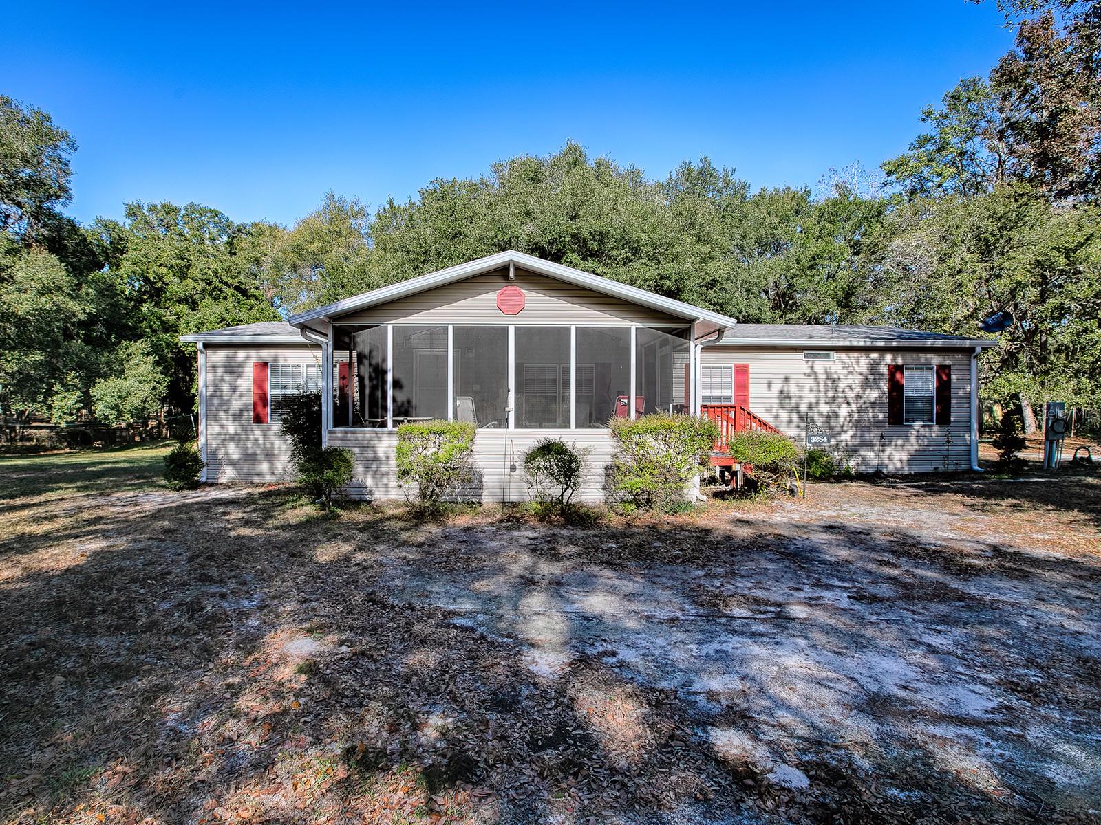 Listing photo id 42 for 3284 20th Lane