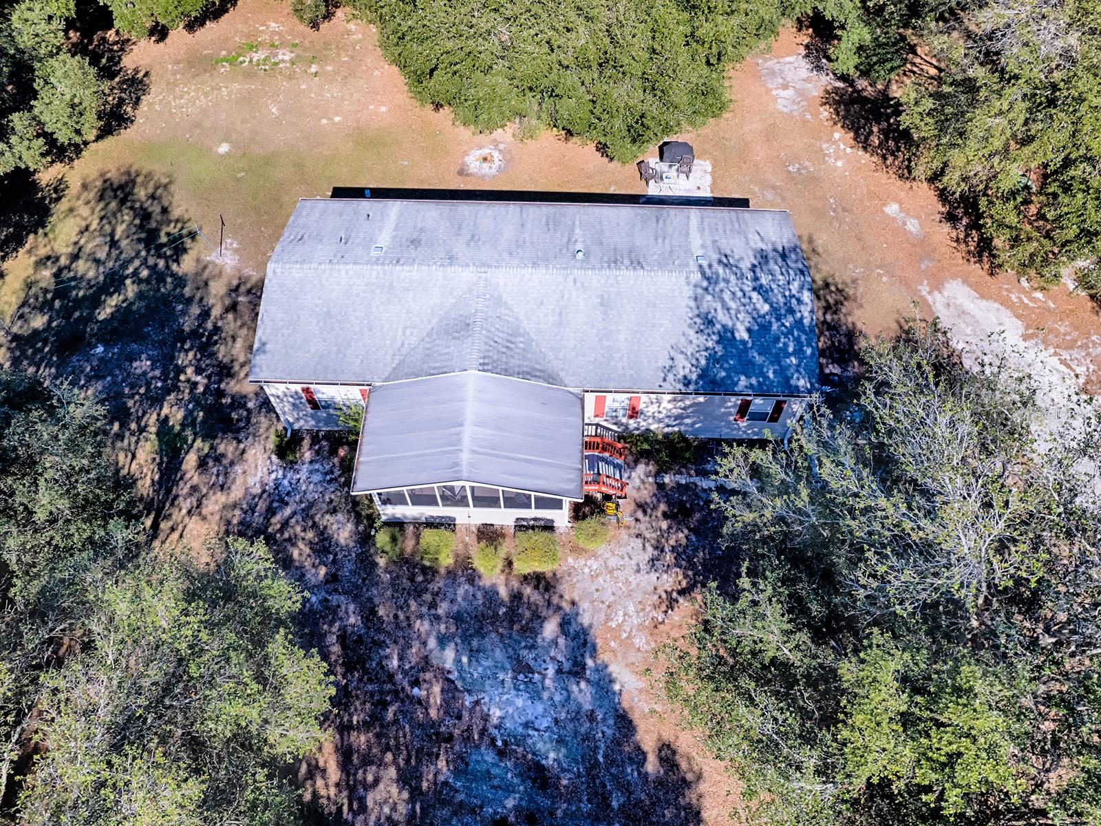 Listing photo id 46 for 3284 20th Lane