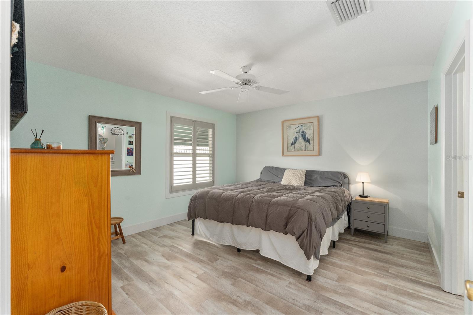 Image 19 of 39 For 1410 Conchas Drive