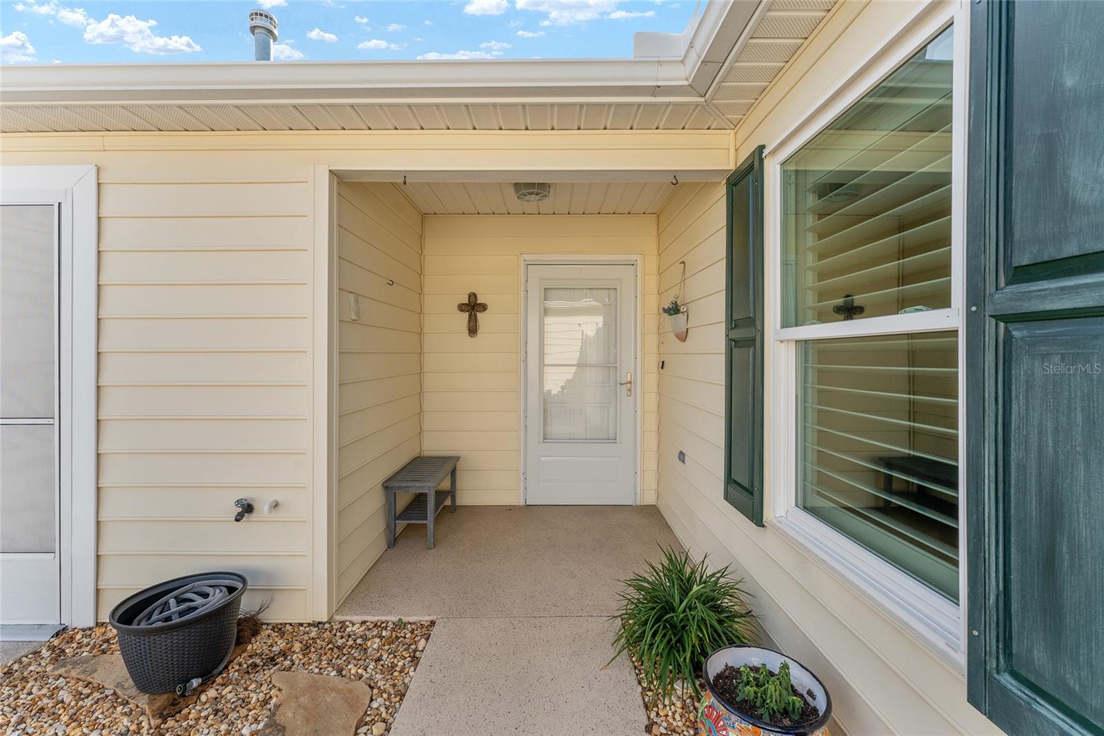 Image 4 of 39 For 1410 Conchas Drive