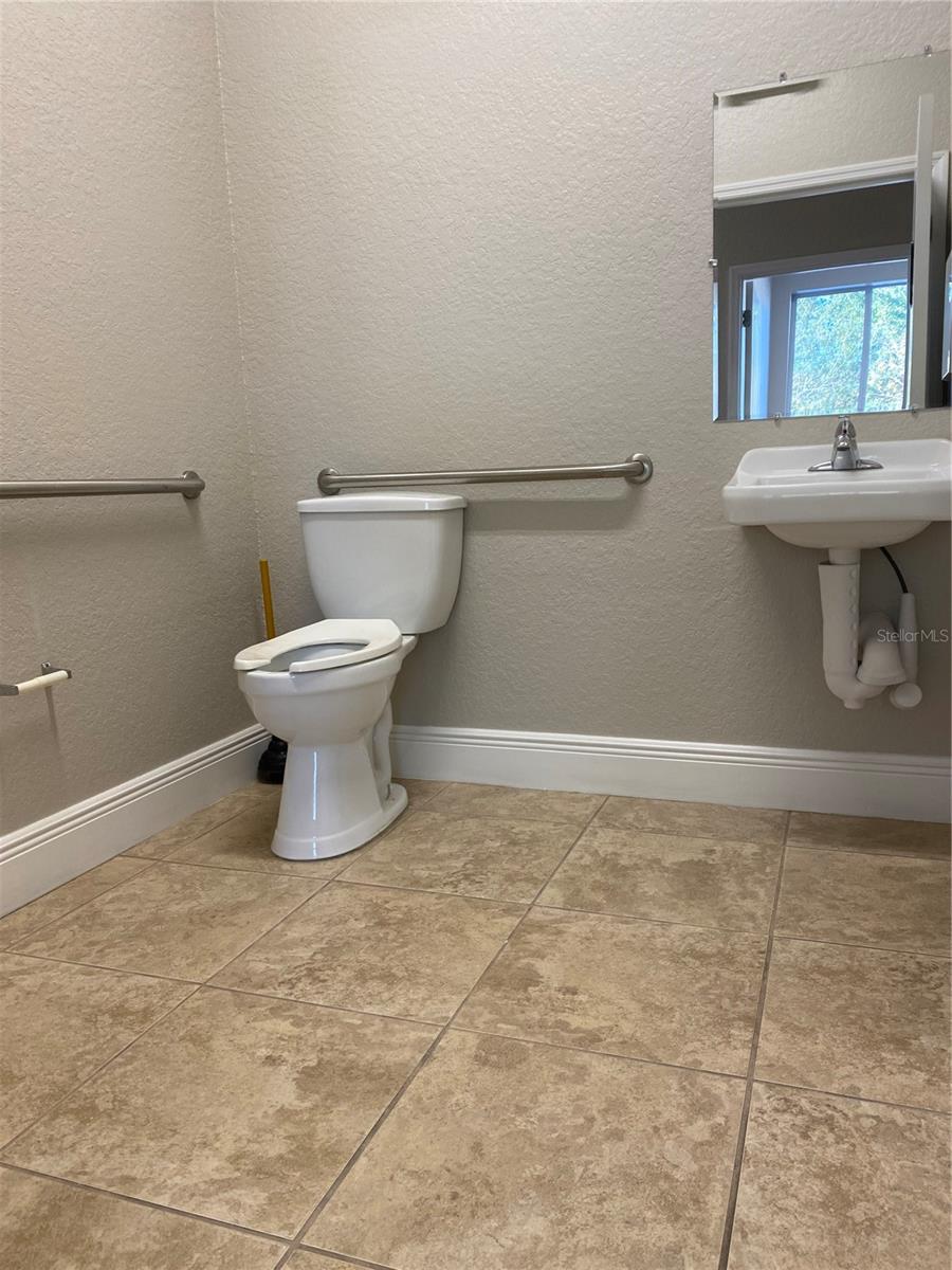 Image 11 of 12 For 1213 Miller Street