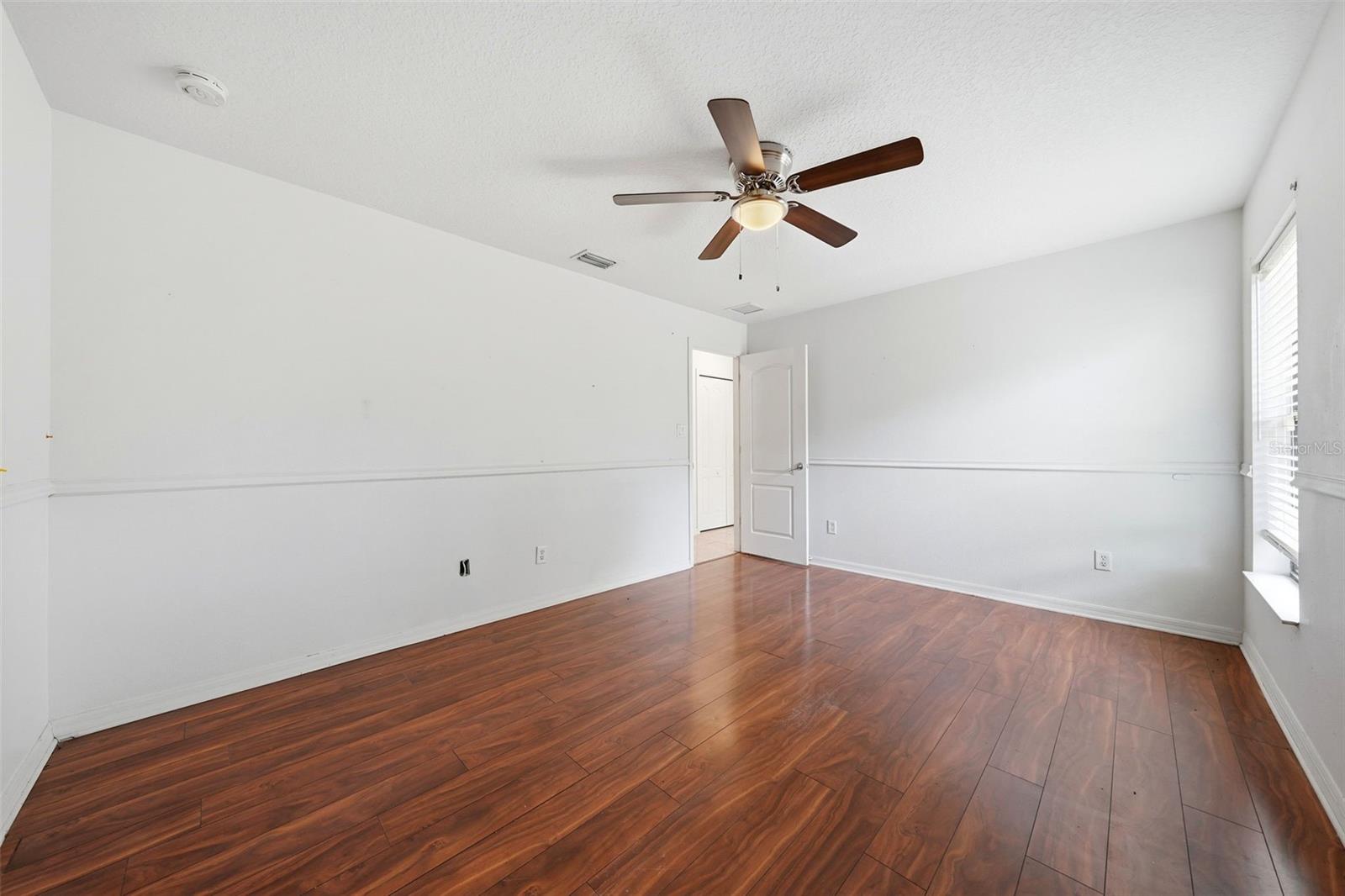 Image 27 of 56 For 36341 Grand Island Oaks Circle