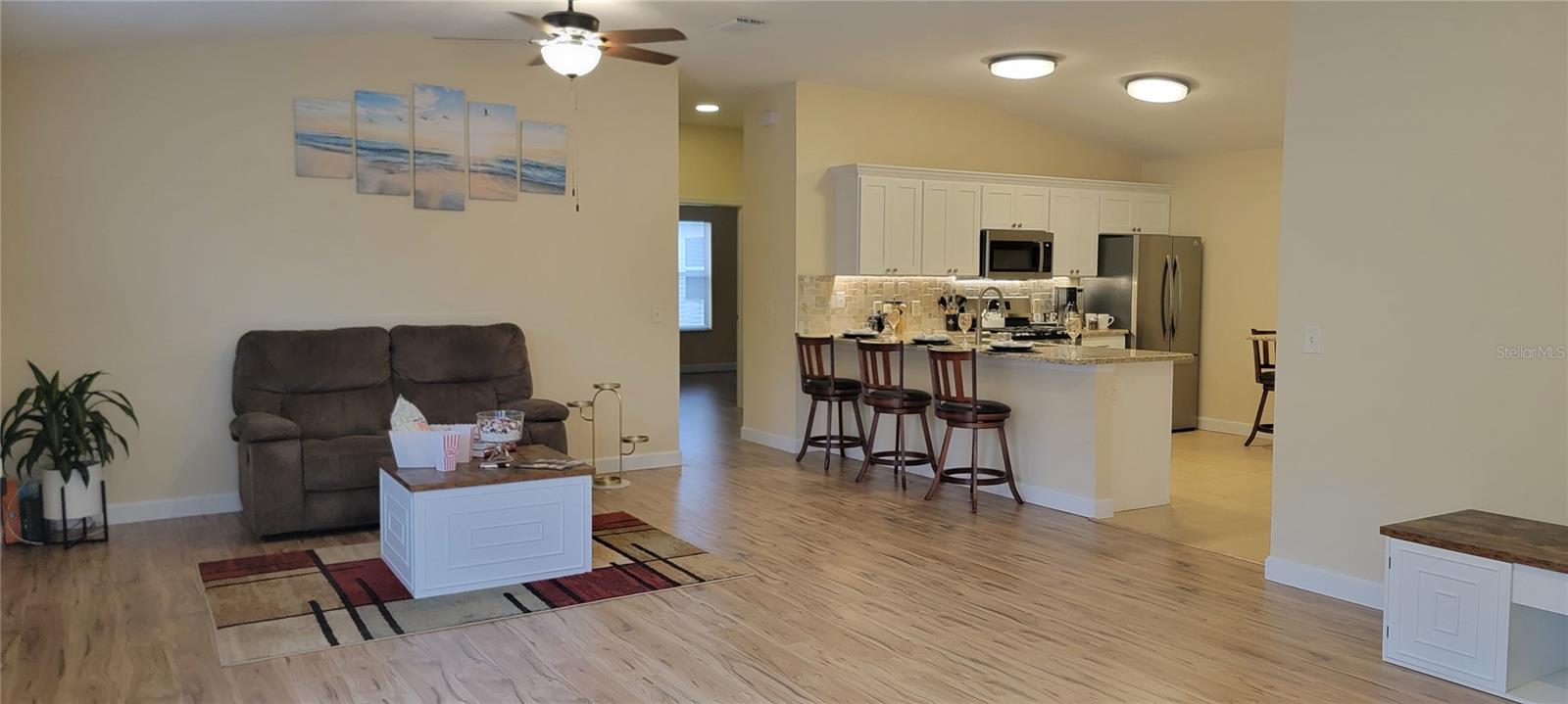Image 4 of 16 For 3621 Amelia Avenue