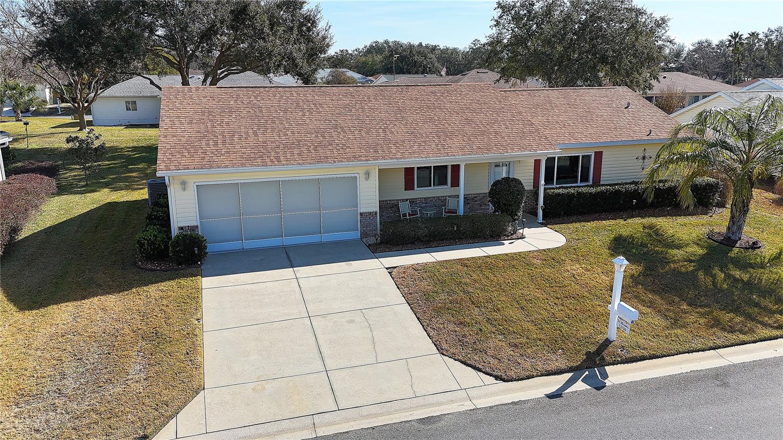 Image 34 of 65 For 13709 89th Avenue