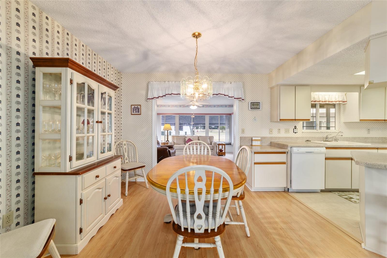 Image 27 of 70 For 10476 178th Street