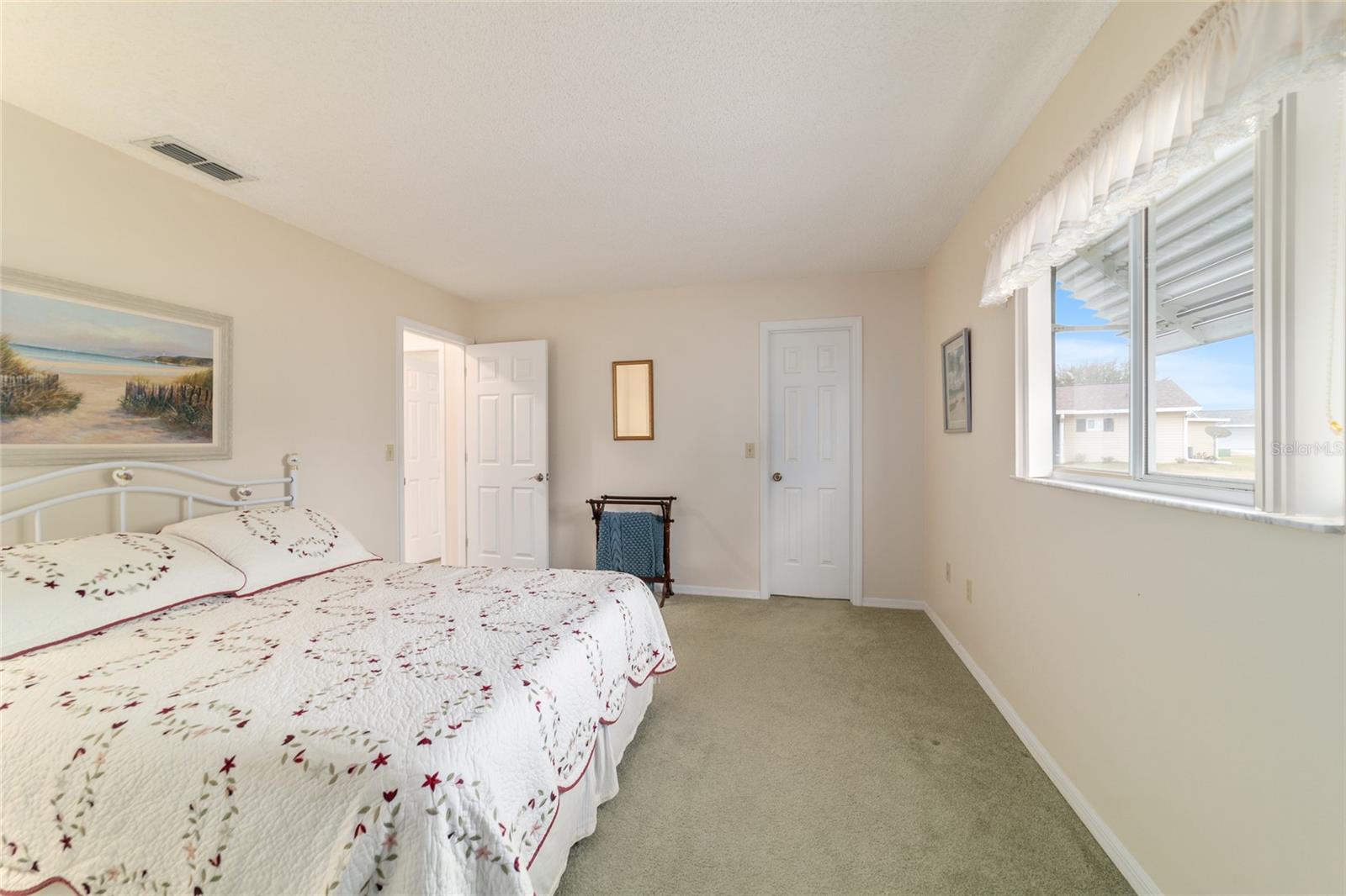 Image 44 of 70 For 10476 178th Street