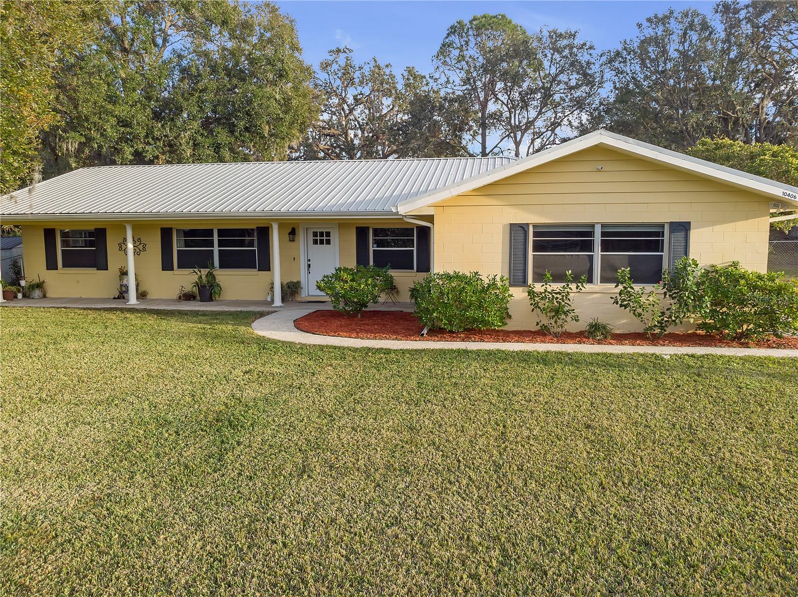 Details for 10406 Lakeshore Drive, CLERMONT, FL 34711