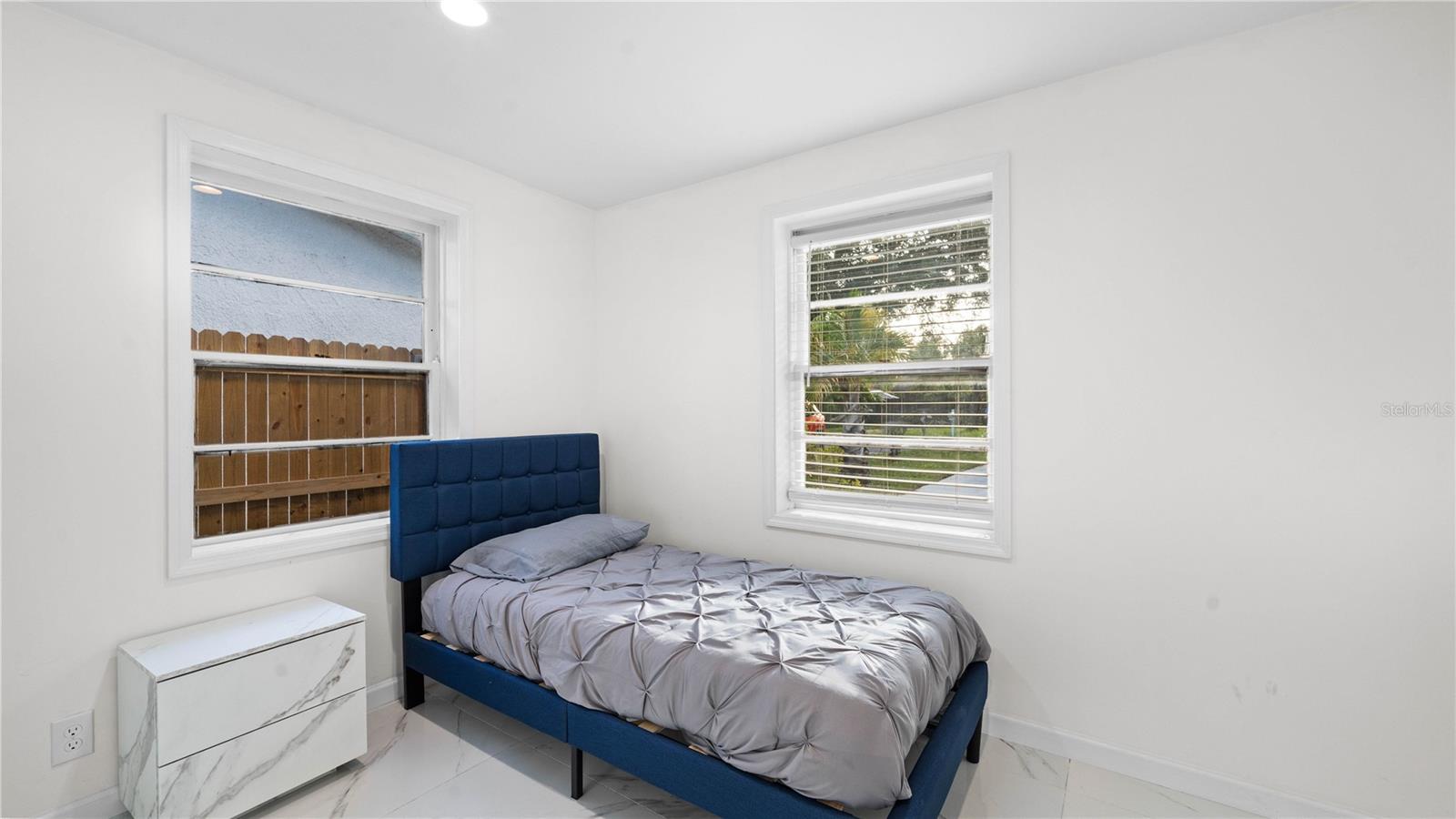 Image 15 of 33 For 1212 59th Street S
