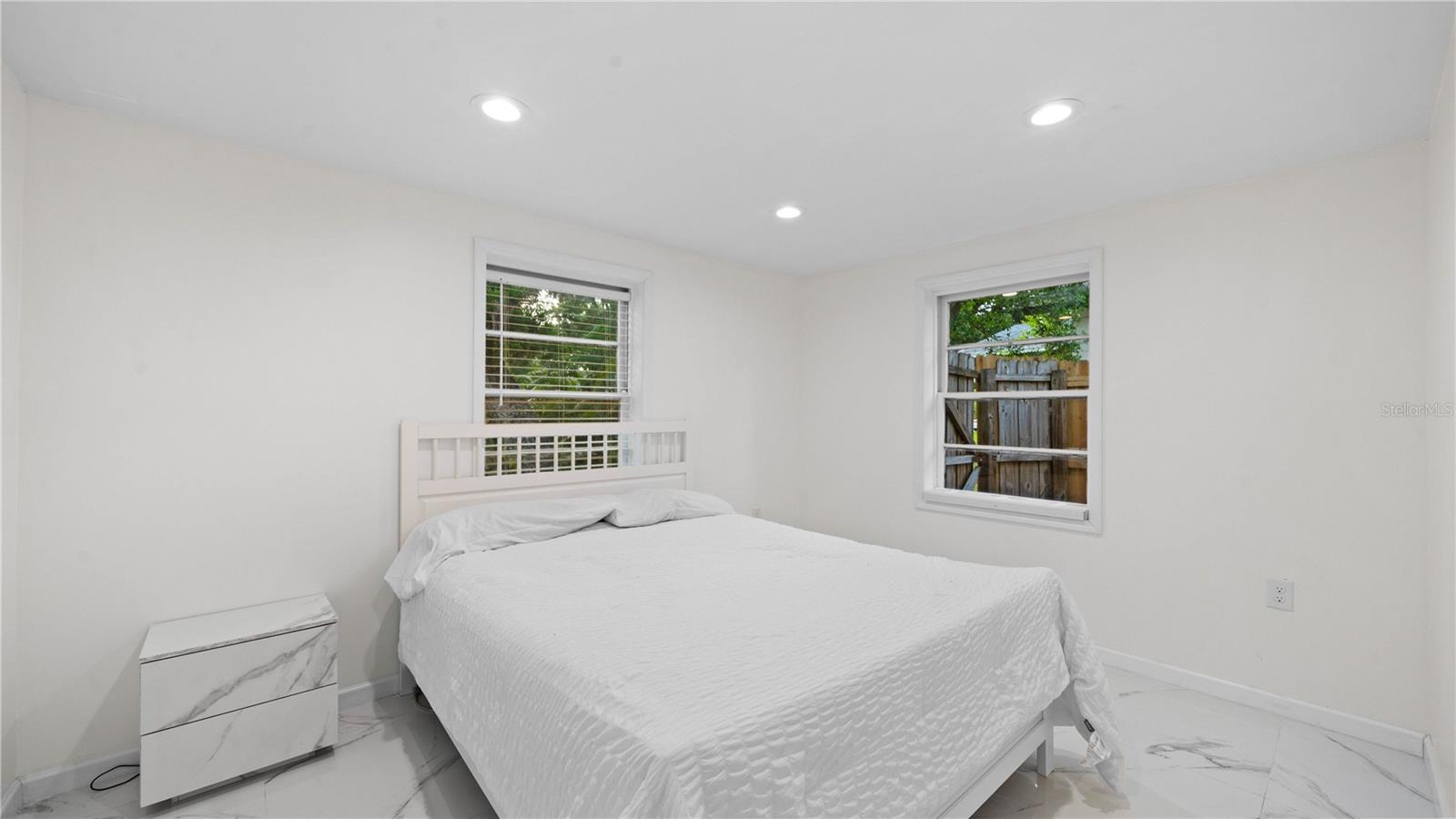 Image 17 of 33 For 1212 59th Street S