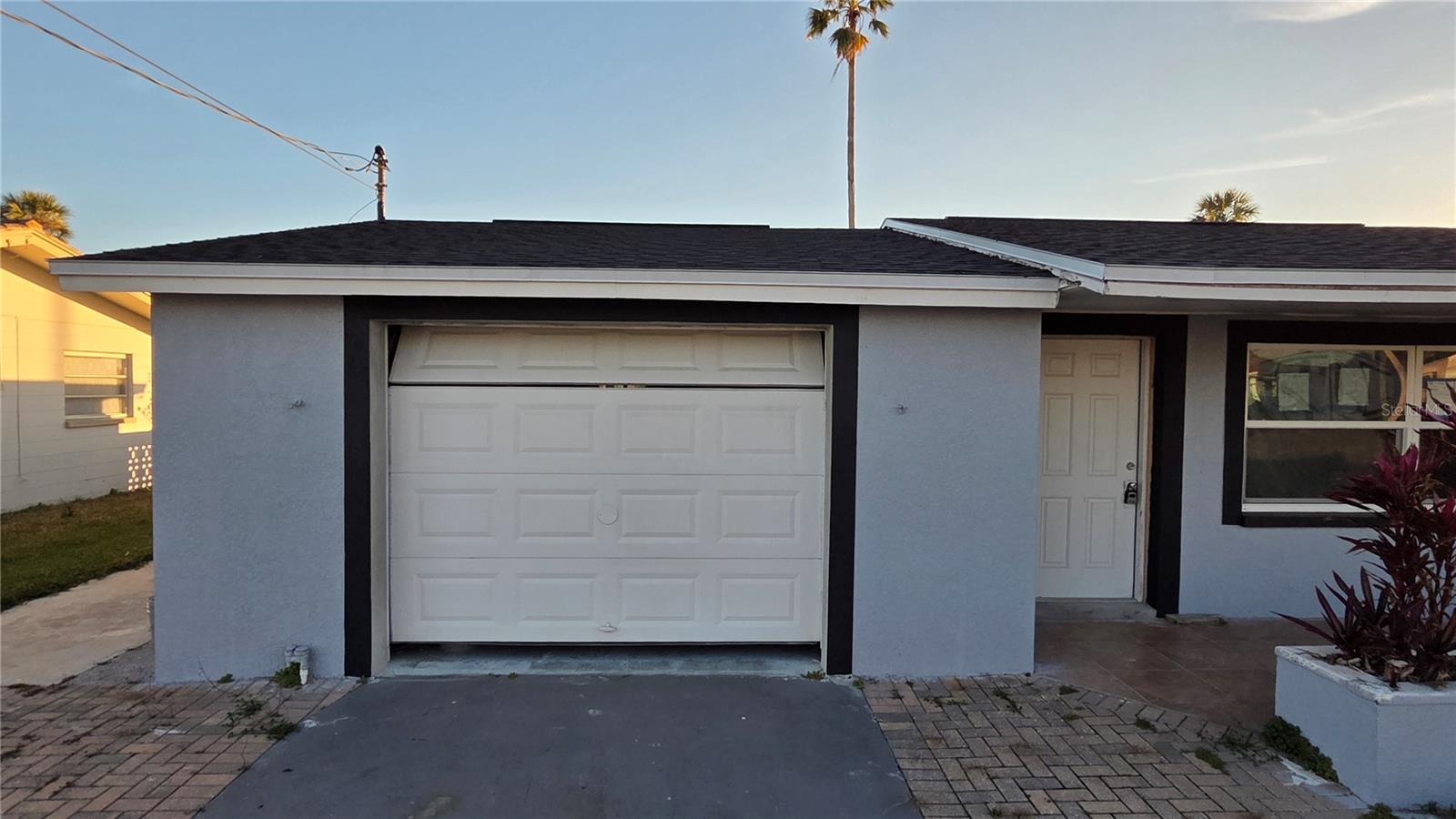 Image 12 of 31 For 4020 Headsail Drive