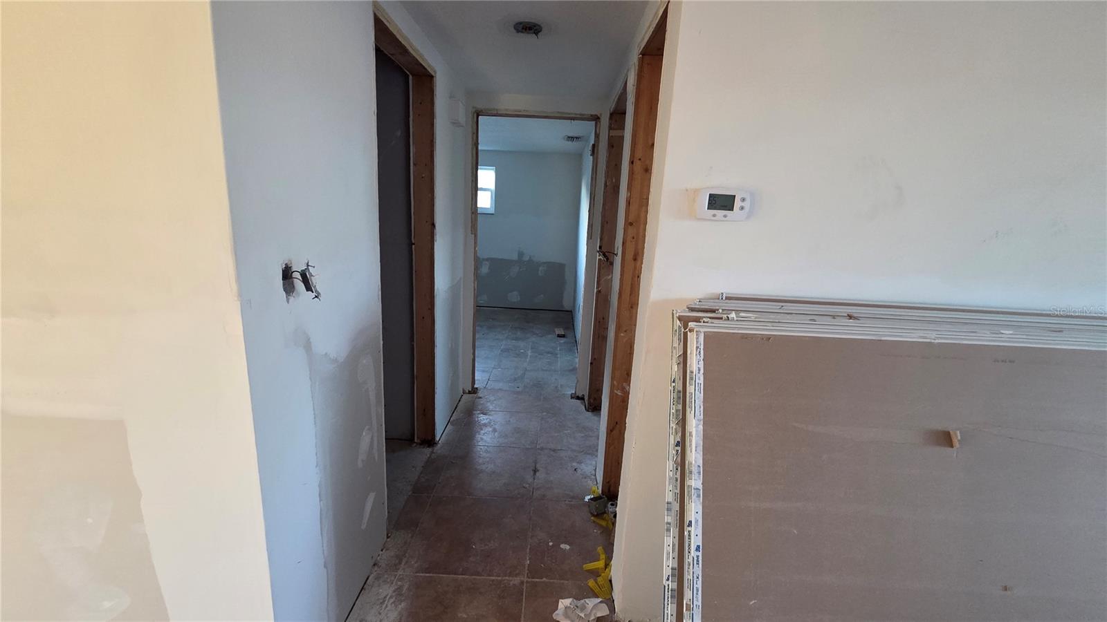 Image 29 of 31 For 4020 Headsail Drive