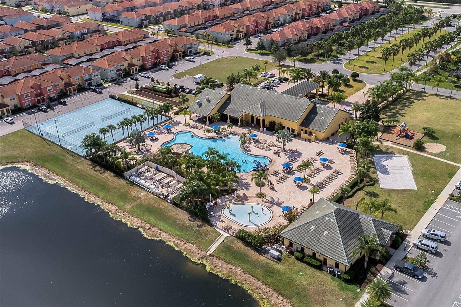 Image 45 of 65 For 8955 Coco Palm Road