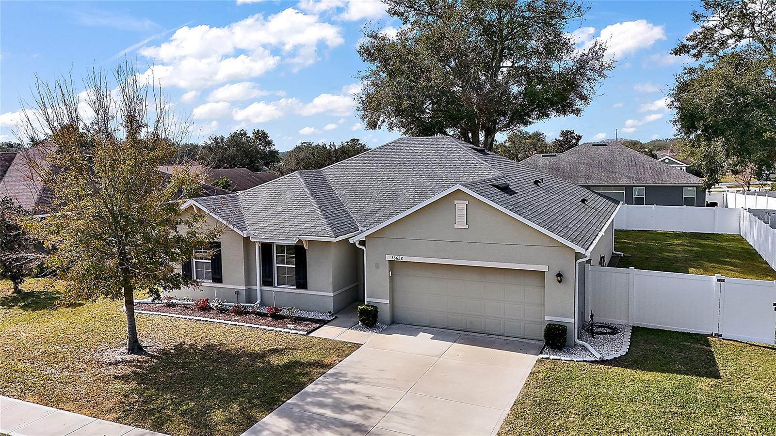 Details for 36628 Grand Island Oaks Cir, GRAND ISLAND, FL 32735