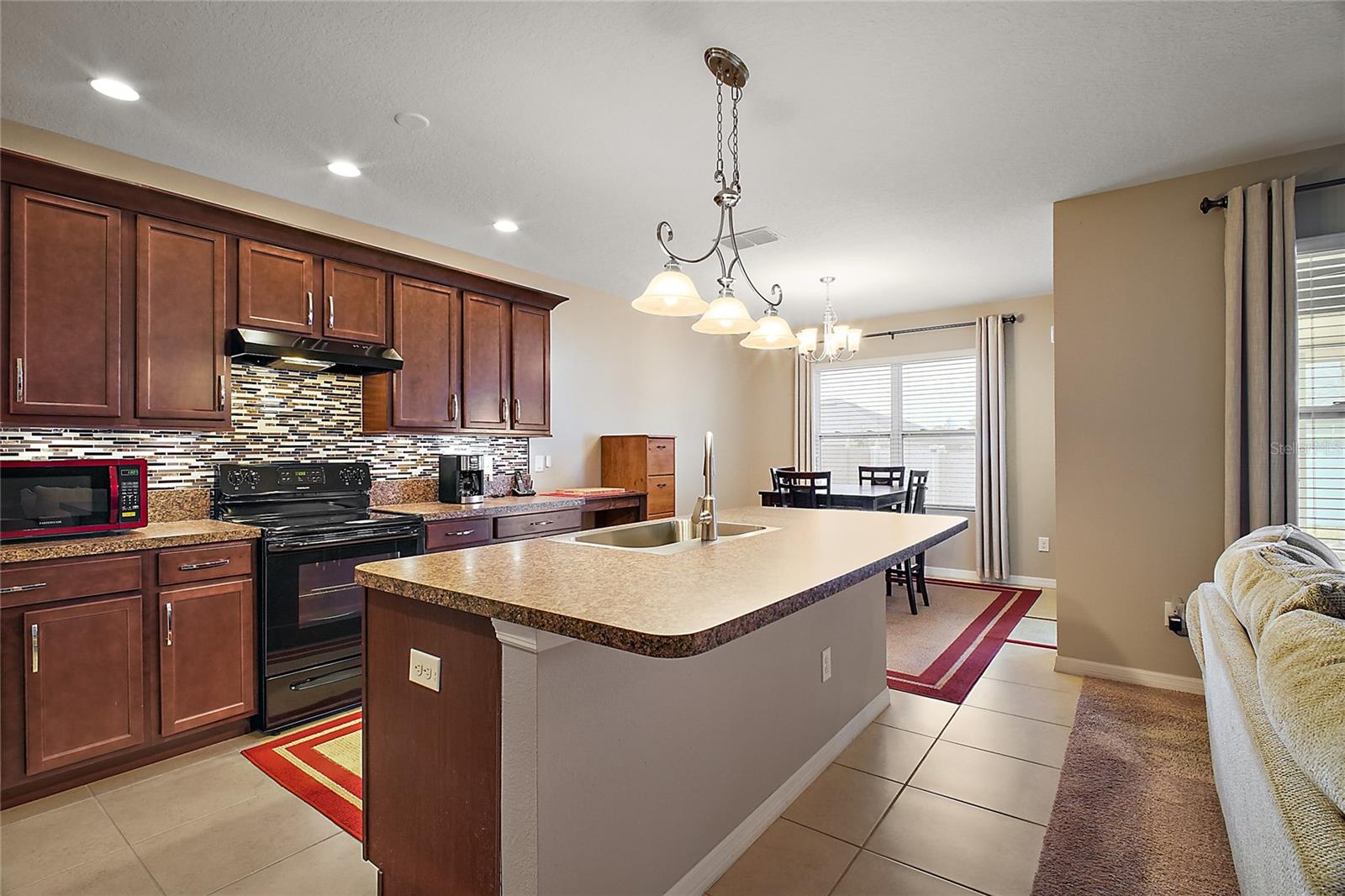 Image 13 of 32 For 36628 Grand Island Oaks Cir