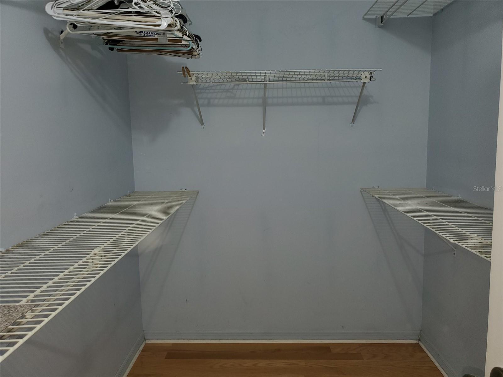 Image 36 of 44 For 10337 176th Street