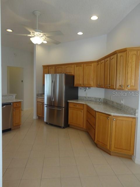 Image 10 of 30 For 1233 Oak Forest Drive