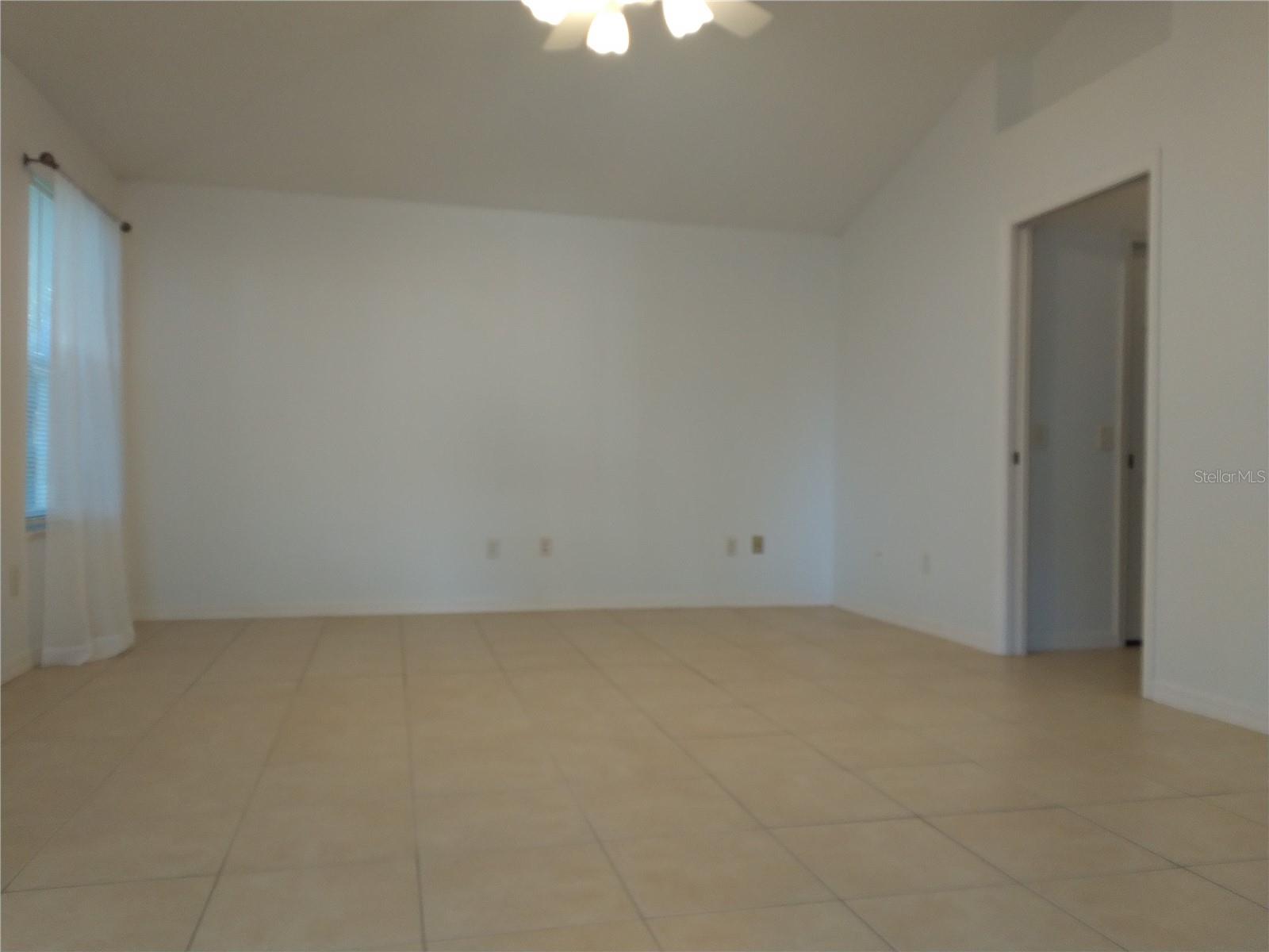 Image 13 of 30 For 1233 Oak Forest Drive