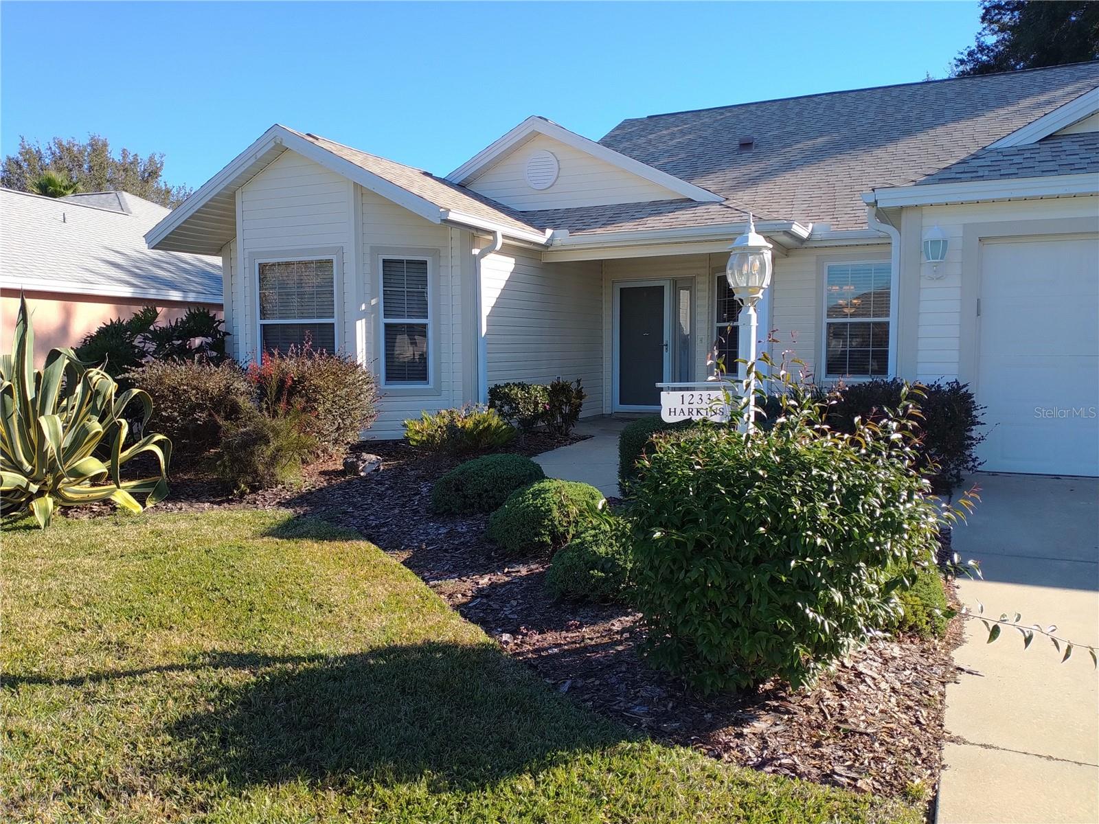 Image 2 of 30 For 1233 Oak Forest Drive