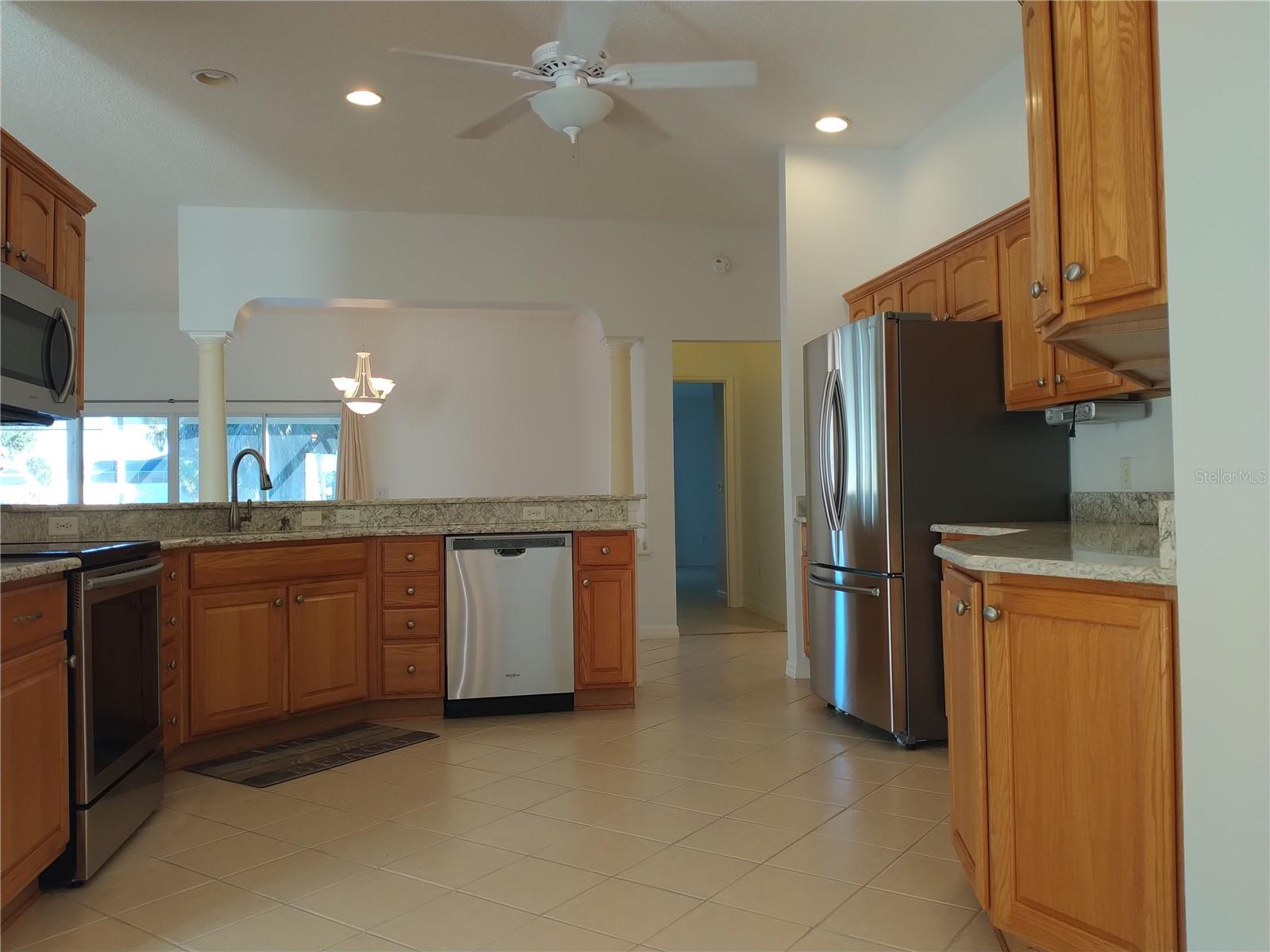 Image 9 of 30 For 1233 Oak Forest Drive