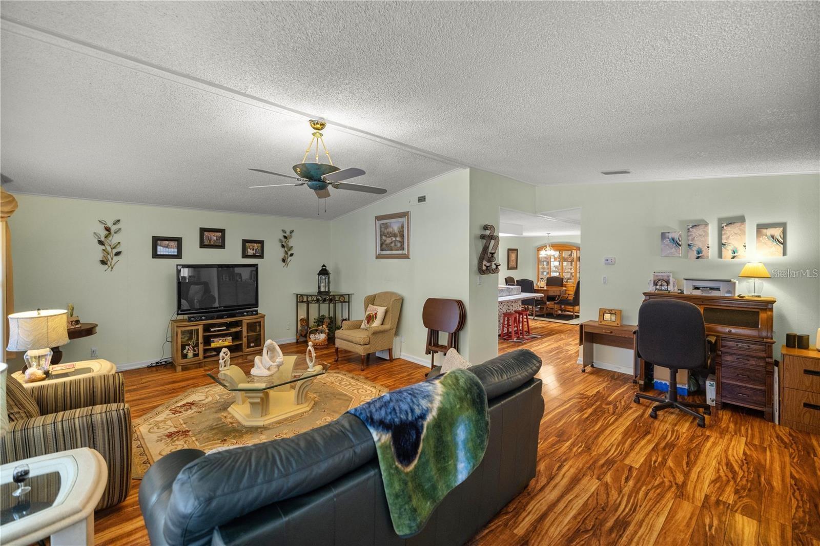 Image 18 of 32 For 705 Devon Drive