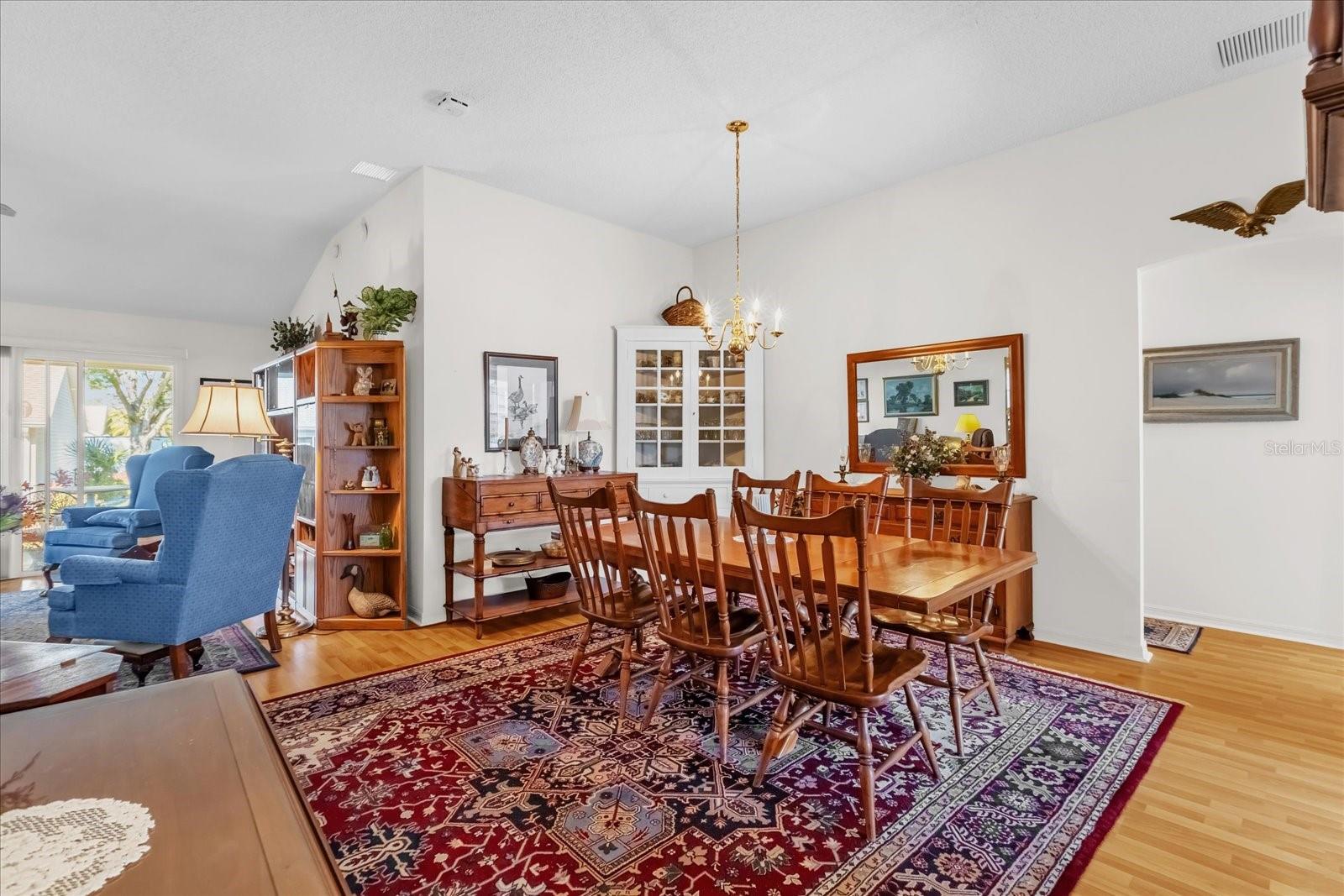 Image 6 of 27 For 3001 Saint Thomas Lane