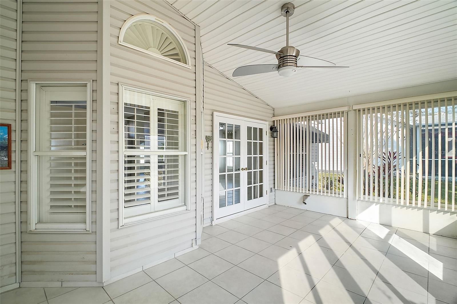 Image 20 of 47 For 25324 Hibiscus Street