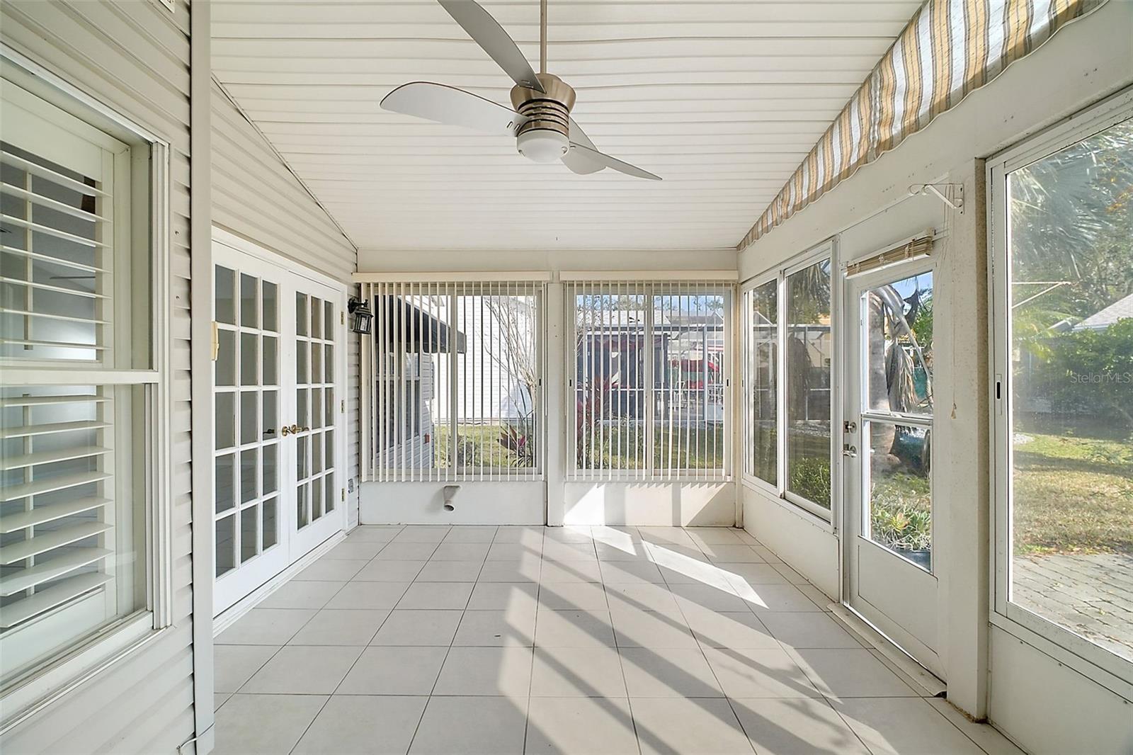 Image 21 of 47 For 25324 Hibiscus Street