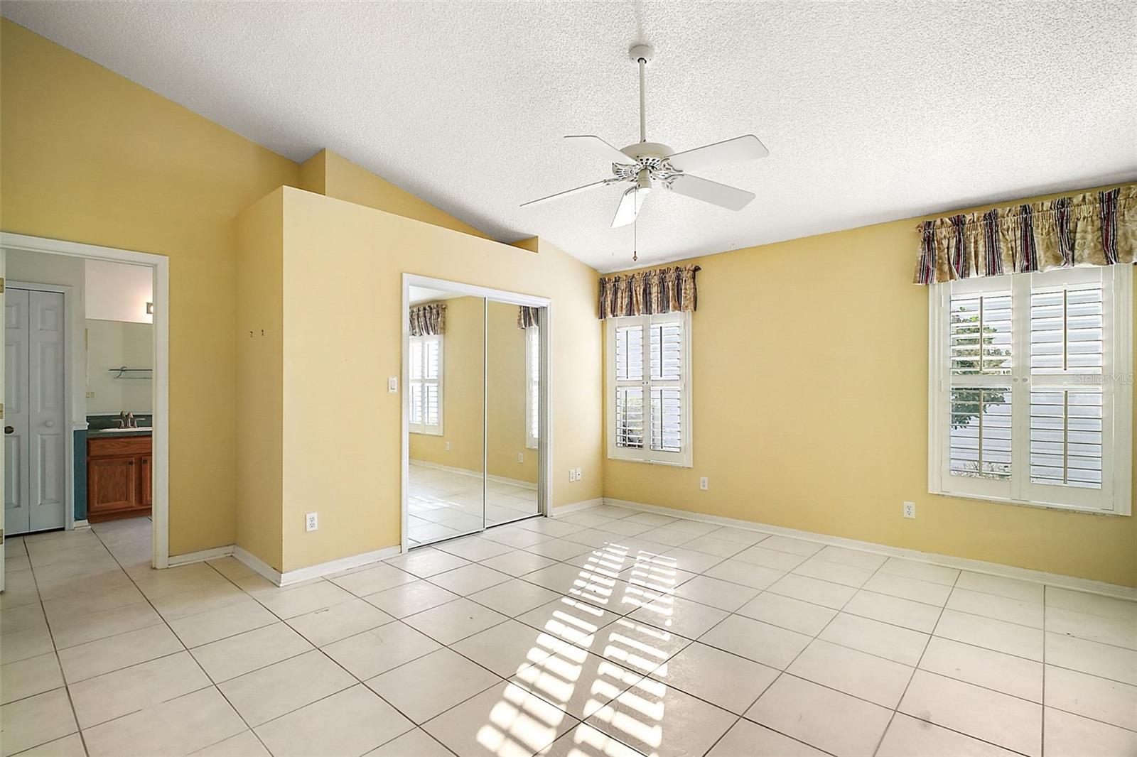Image 39 of 47 For 25324 Hibiscus Street