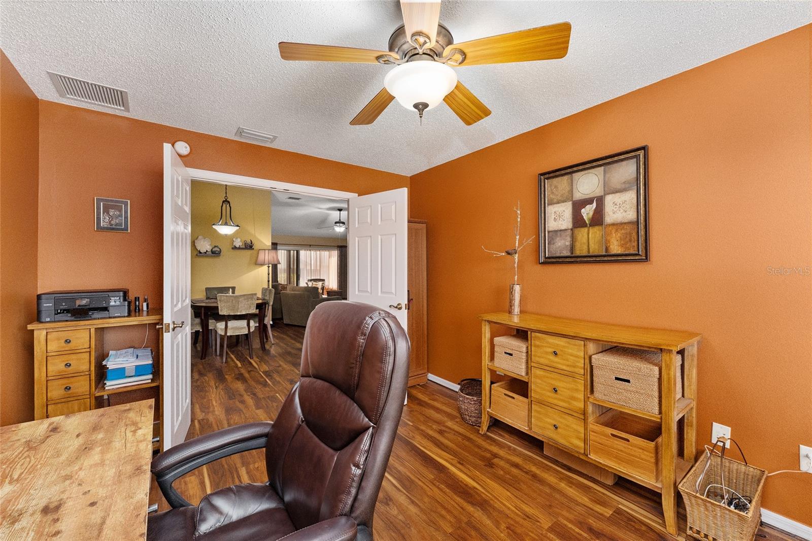 Image 23 of 36 For 1555 Ward Court