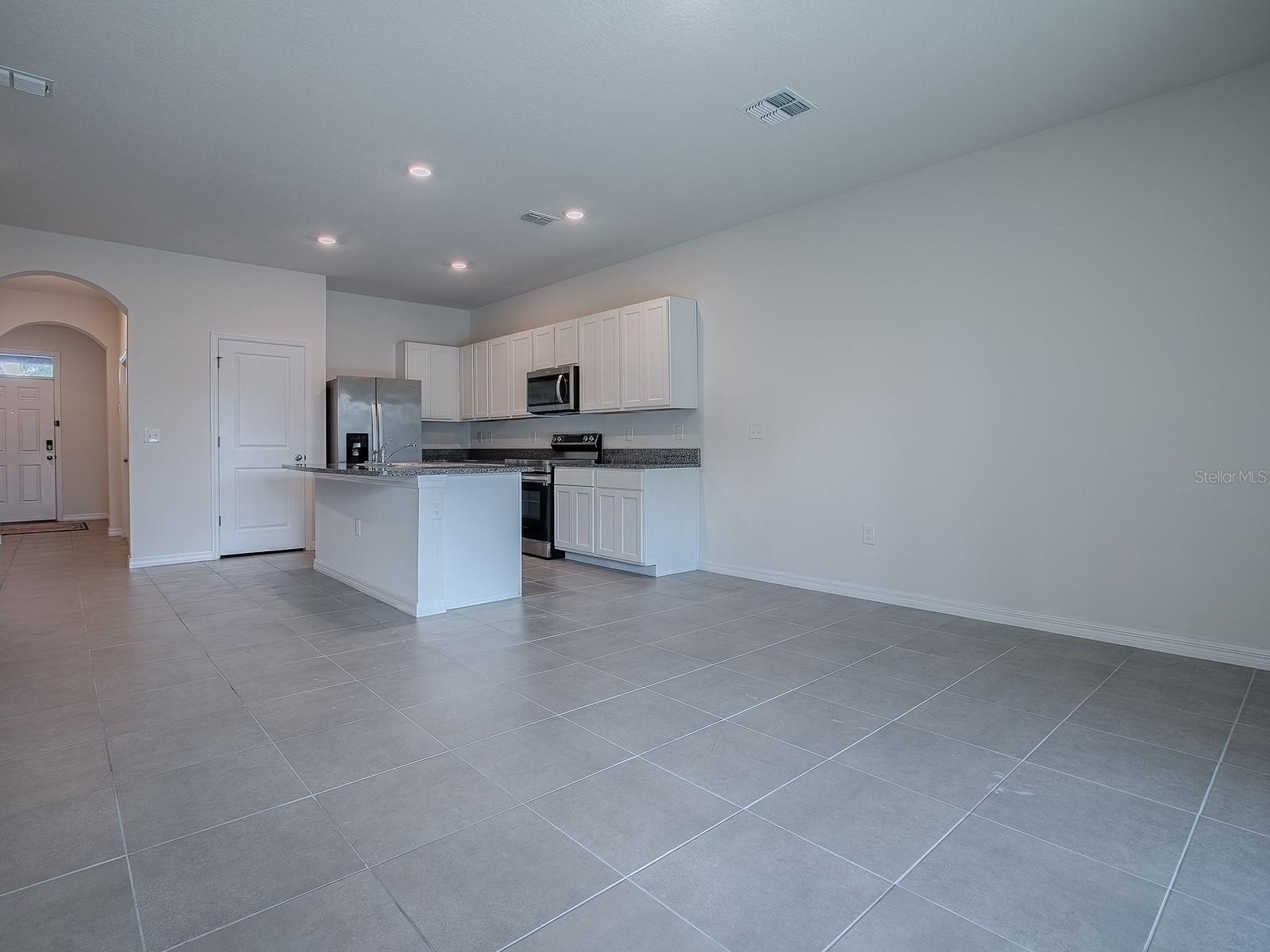 Image 6 of 39 For 5391 Dragonfly Drive