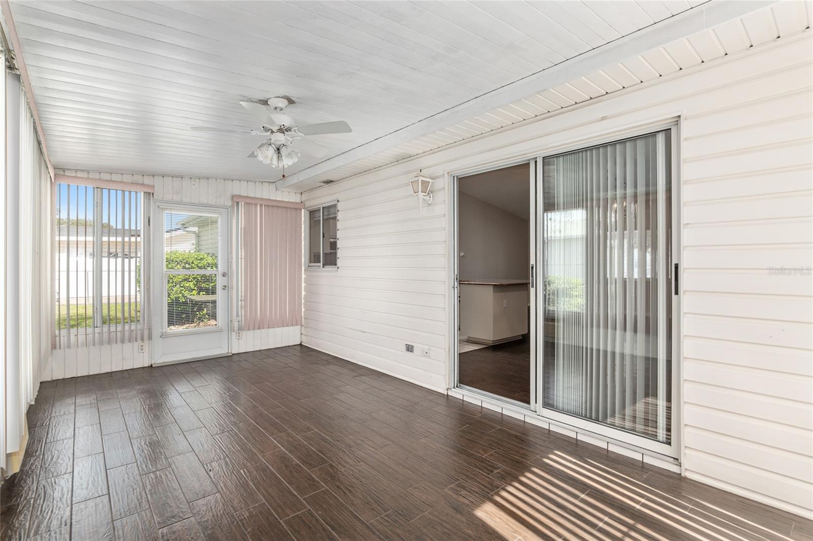 Image 17 of 27 For 17764 95th Court