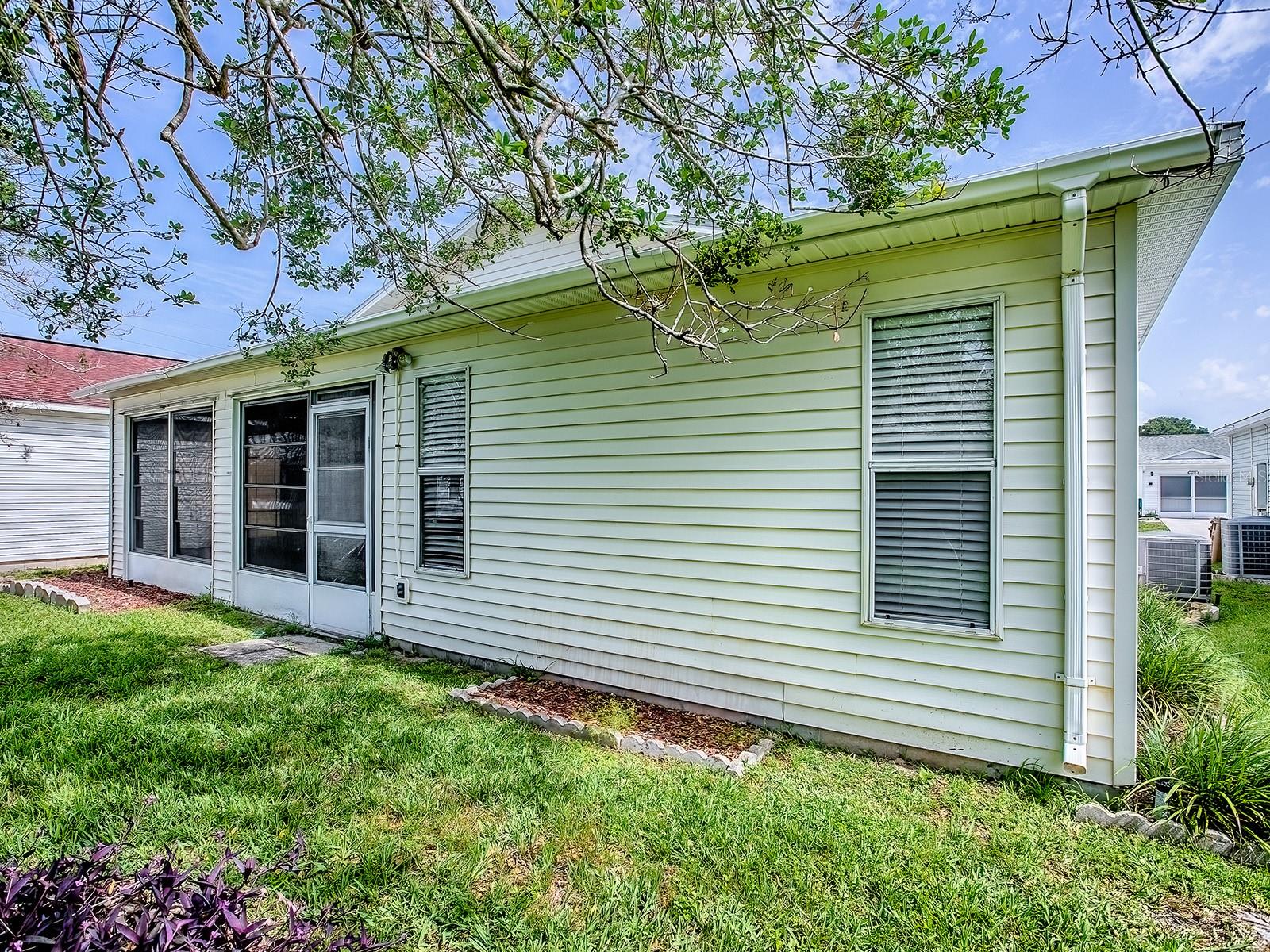 Image 41 of 64 For 32708 Westwood Loop