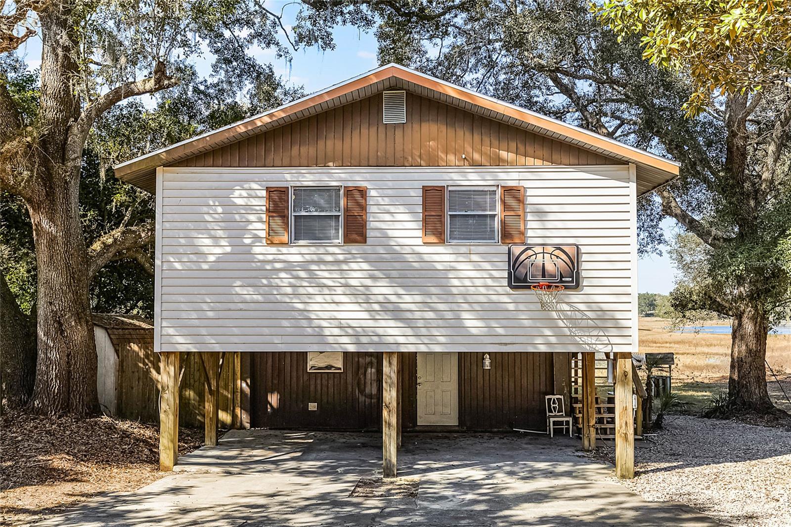 Details for 6490 180th Avenue Road, OCKLAWAHA, FL 32179