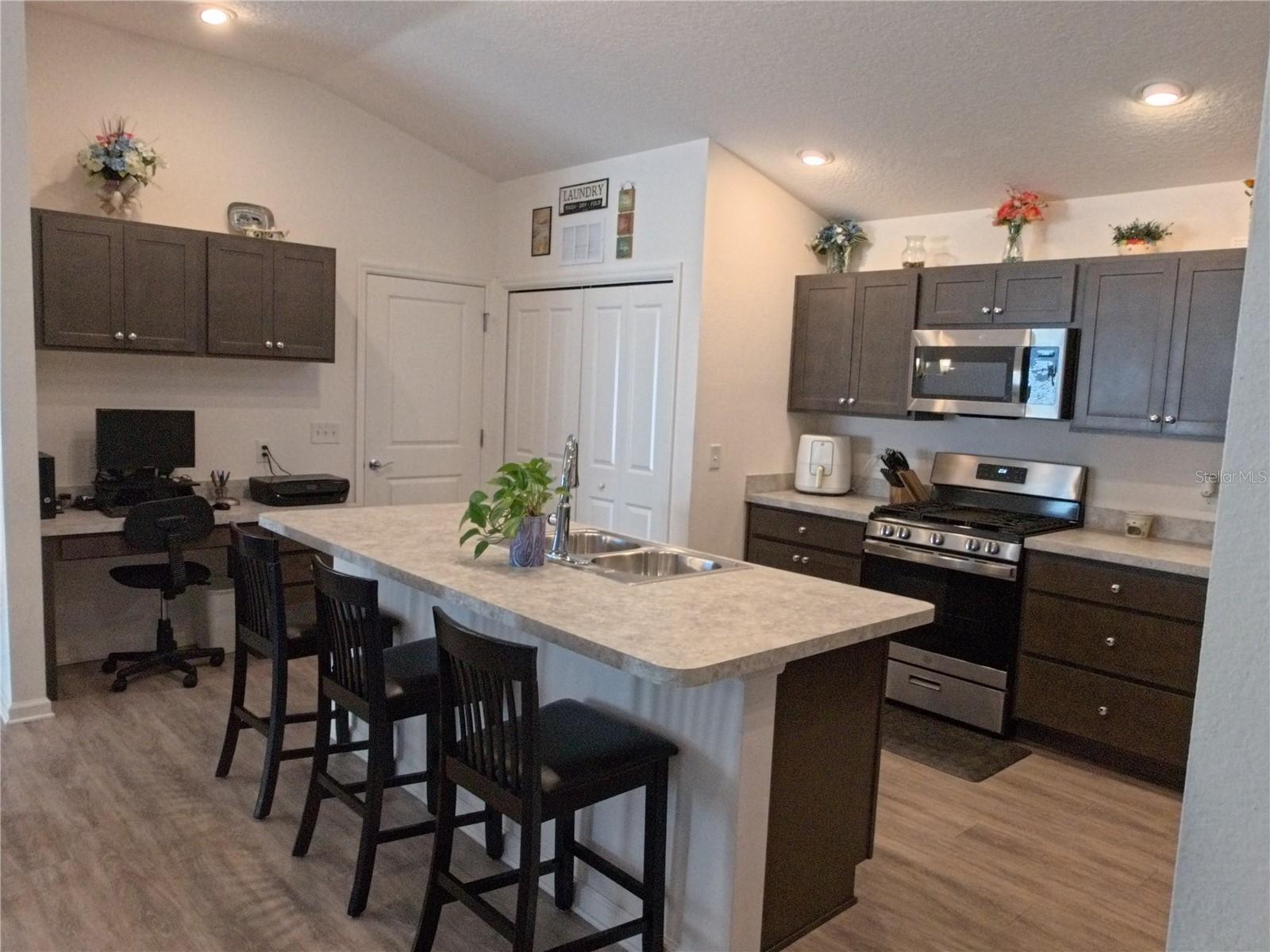 Image 27 of 27 For 2866 Judah Street