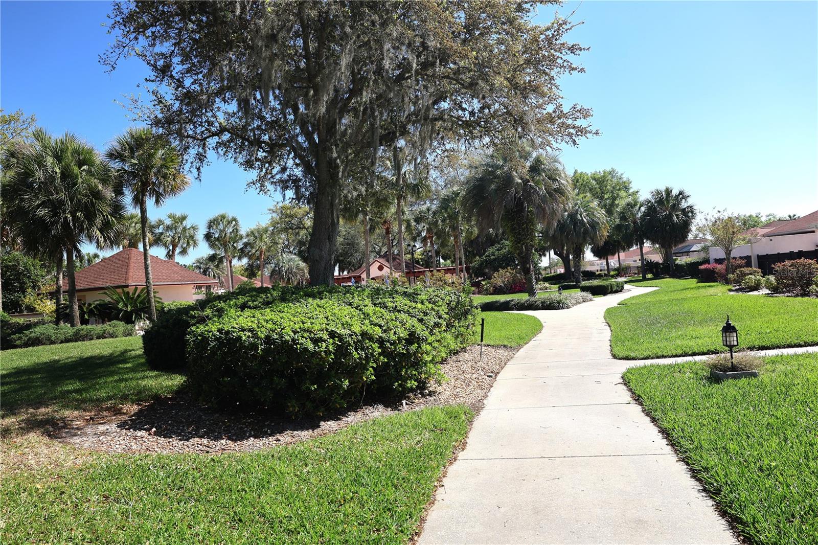 Image 40 of 42 For 731 Hernandez Drive