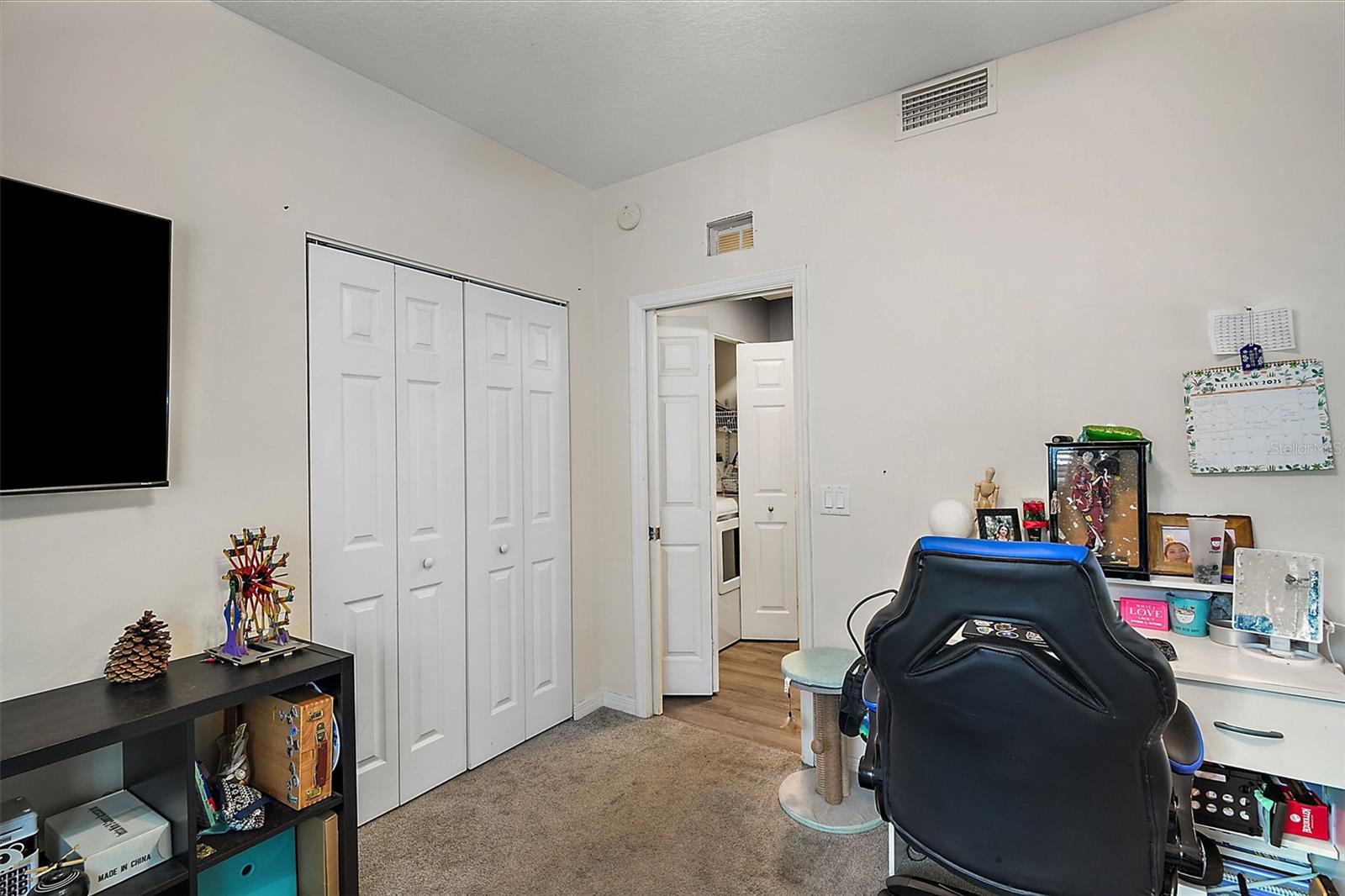 Image 31 of 56 For 5466 Compass Point 101