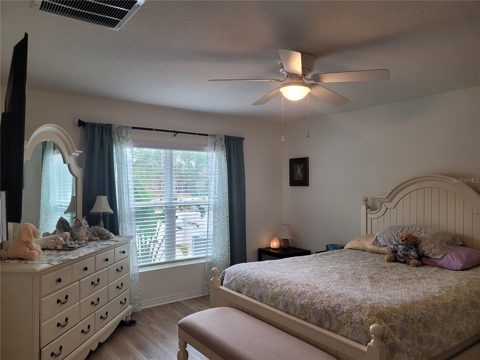 Image 4 of 15 For 7133 135th Place