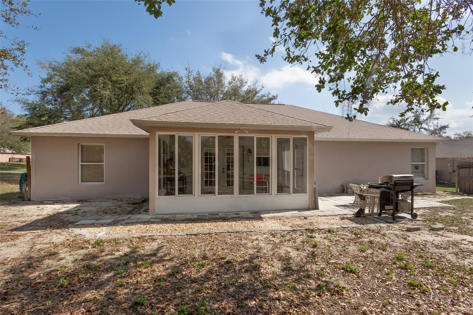 Image 5 of 31 For 2256 Lake Pointe Circle