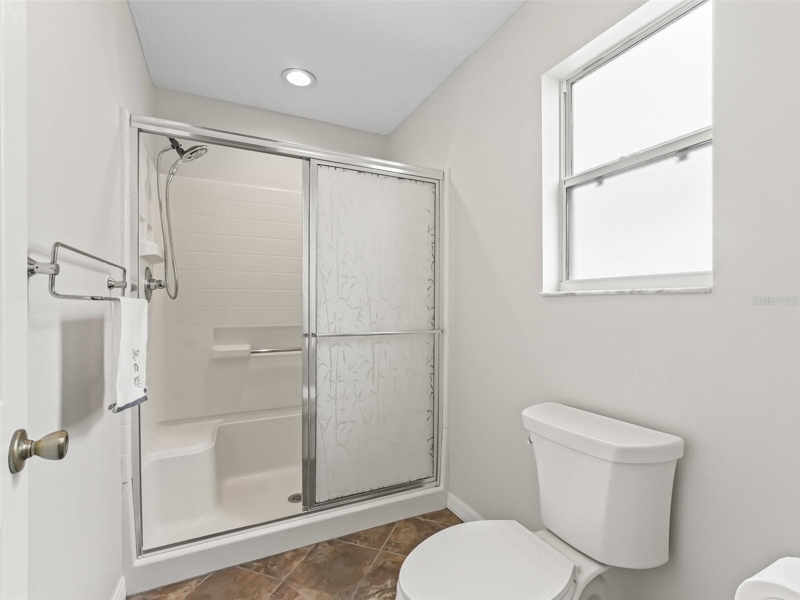 Image 23 of 35 For 893 Halstead Terrace