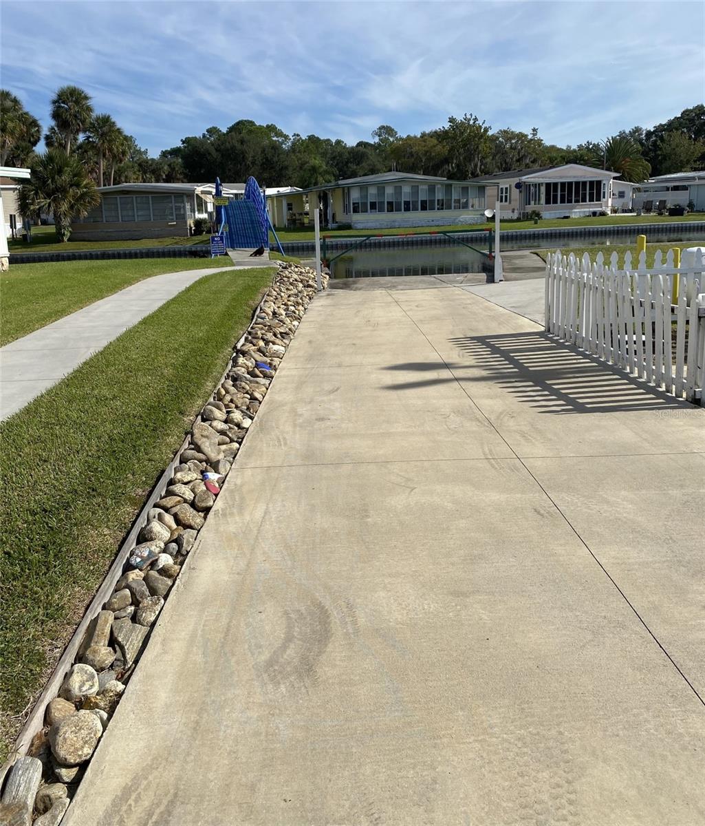 Image 16 of 19 For 29 Club House