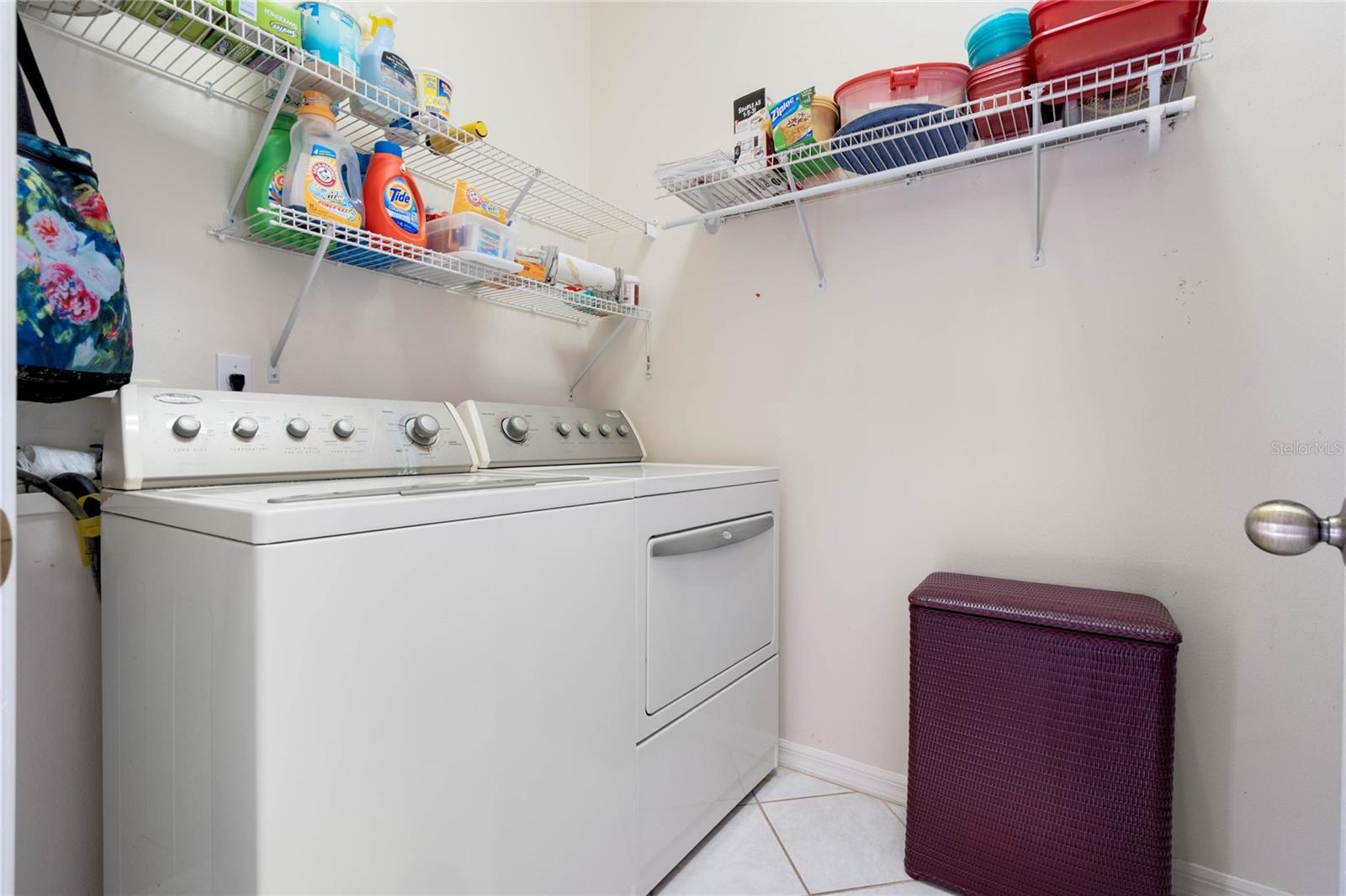 Image 31 of 59 For 25274 Lost Oak Circle