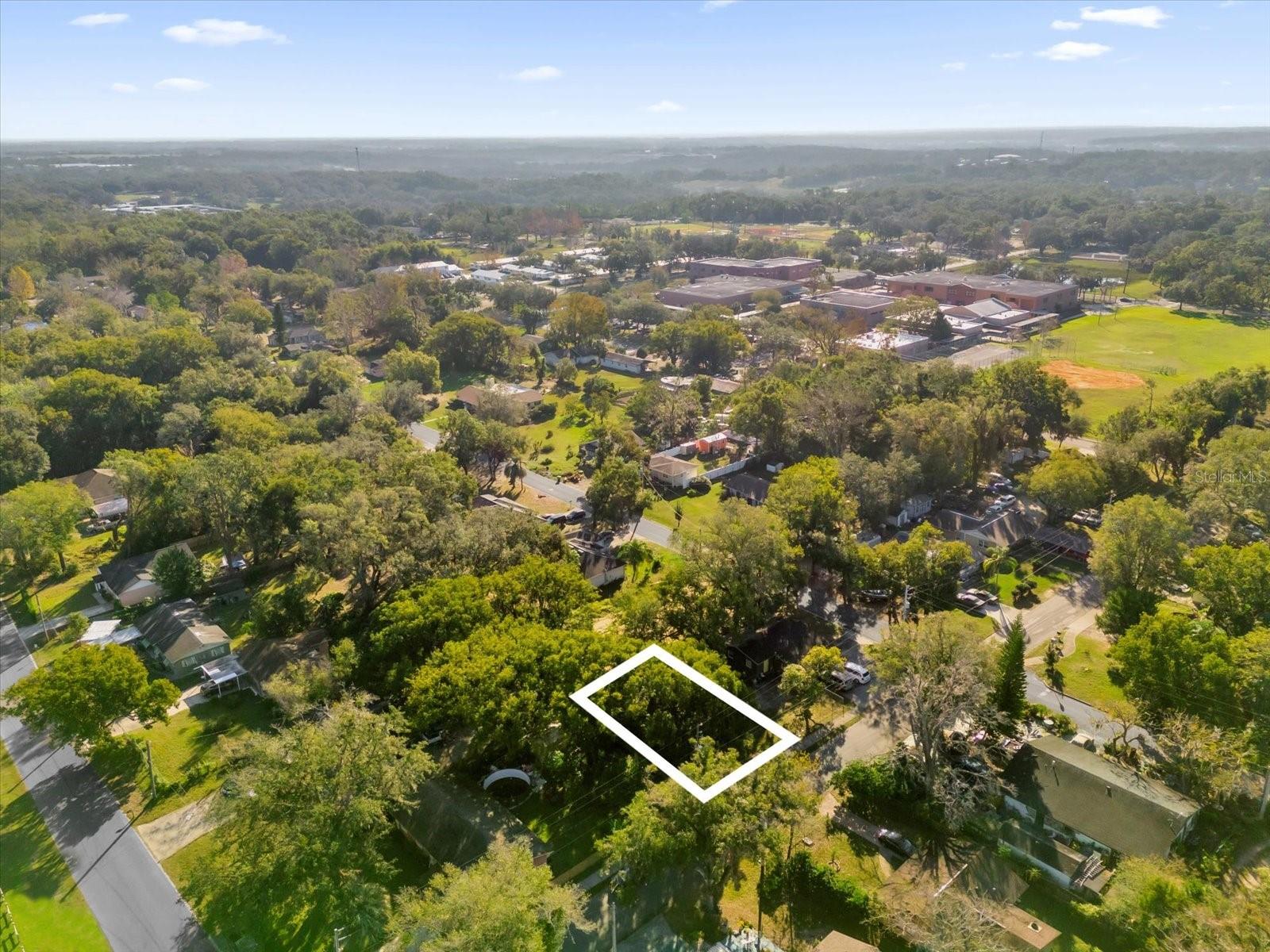 Image 8 of 16 For 1620 Rhodes Street