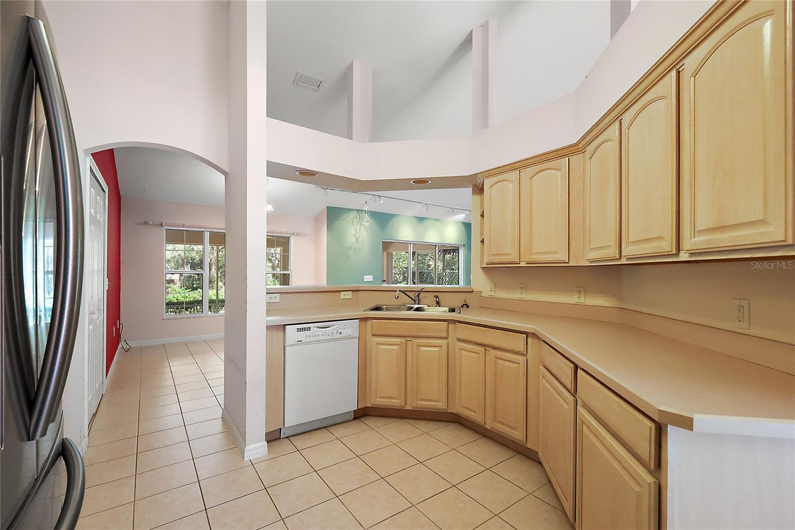 Image 11 of 37 For 2541 Lake Griffin Road