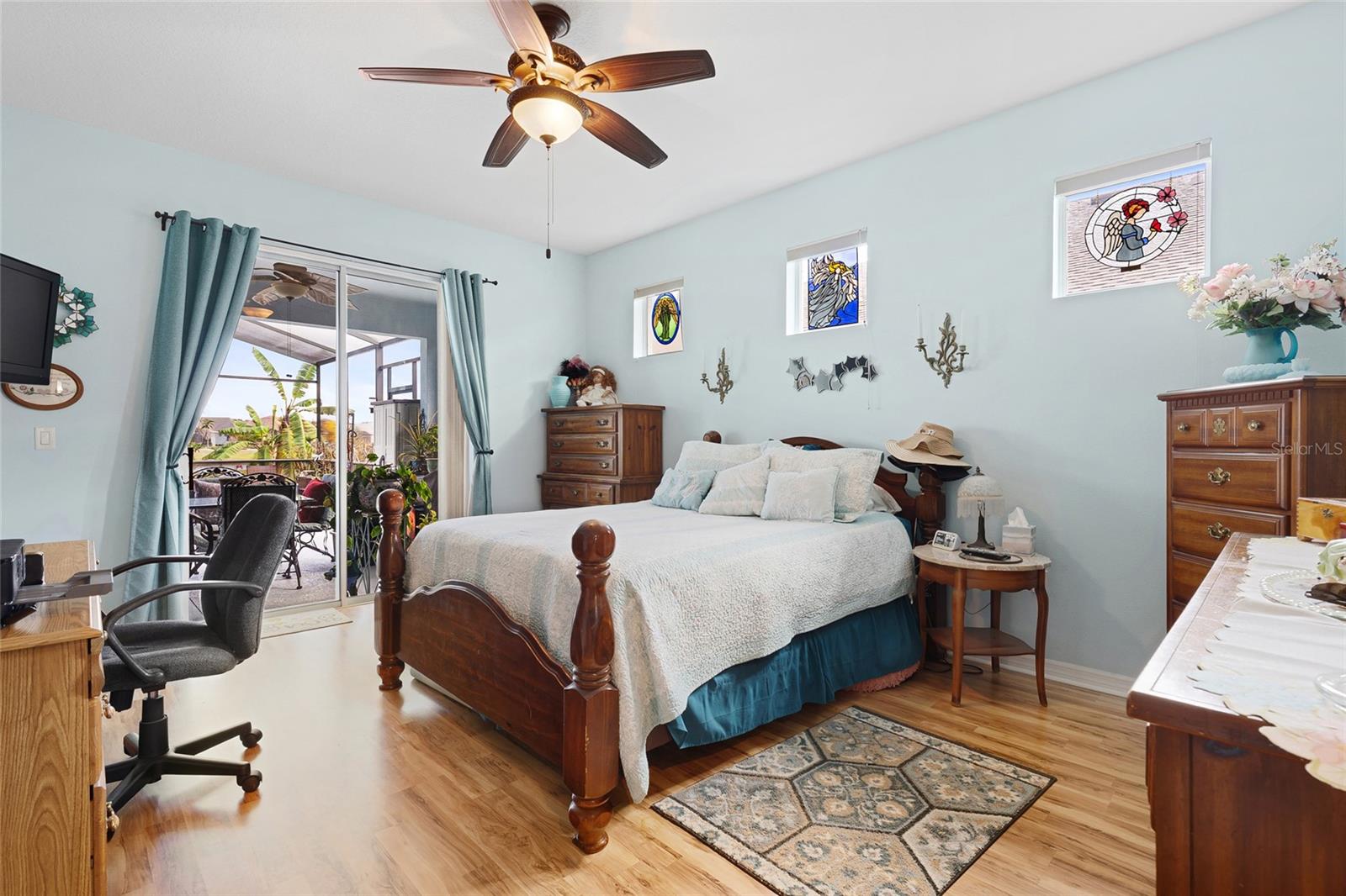 Image 22 of 61 For 8780 Bridgeport Bay Circle