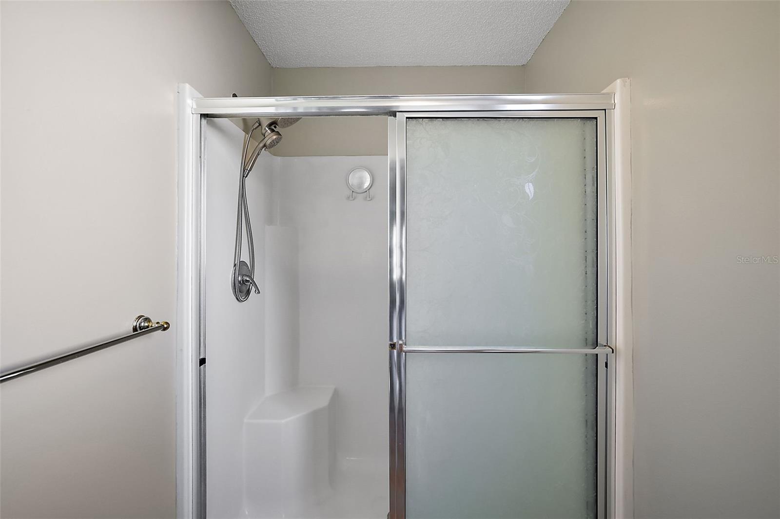 Image 19 of 25 For 2541 Privada Drive