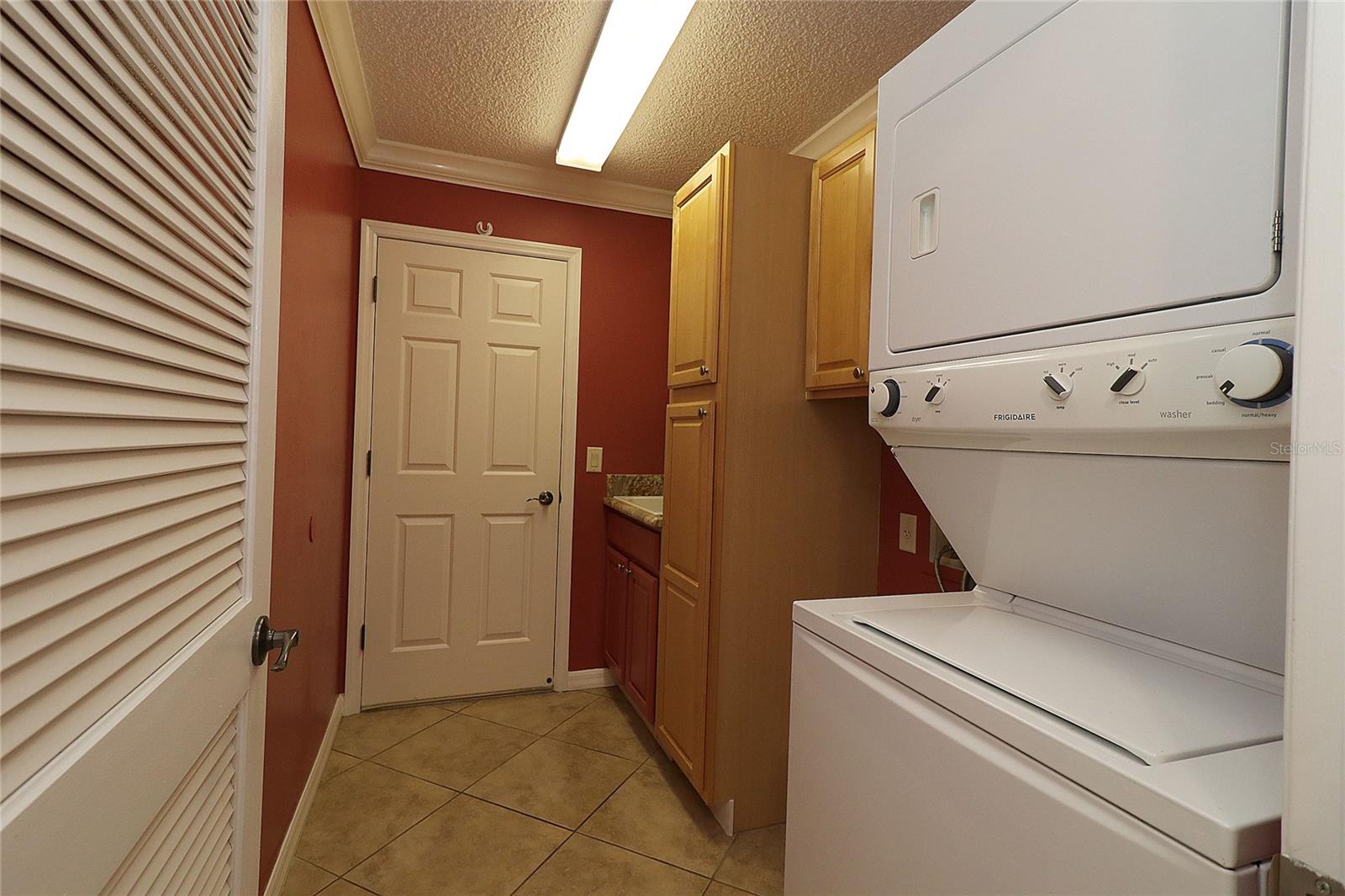 Image 22 of 63 For 17274 85th Willowick Circle